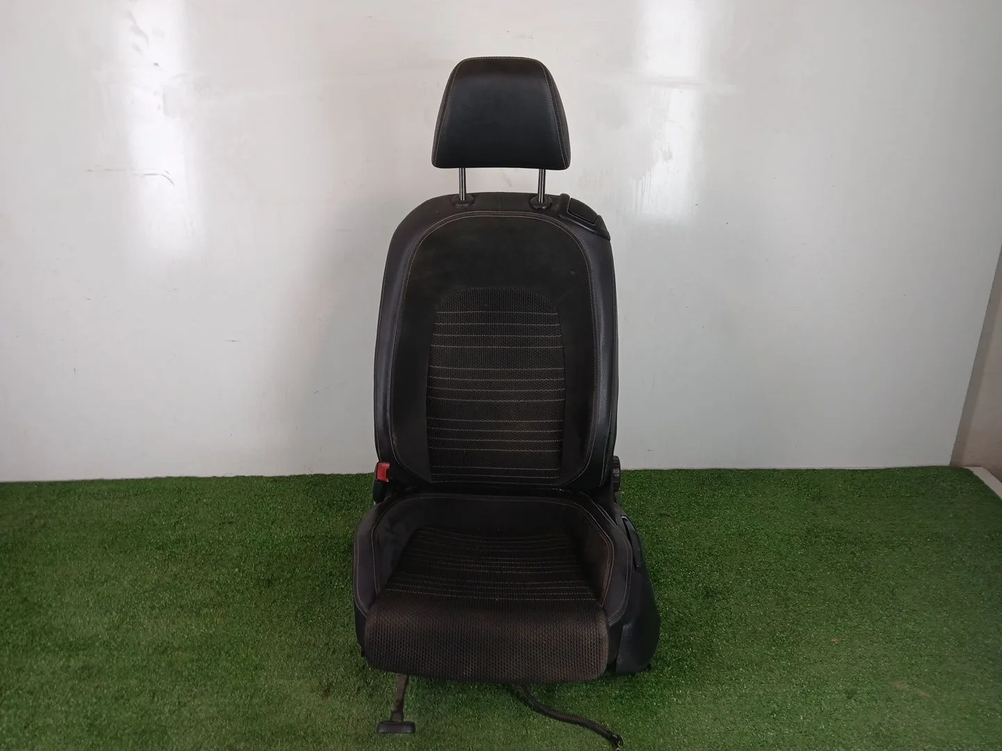 Asiento Delantero Izquierdo para Volkswagen Scirocco Iii (137, 138)