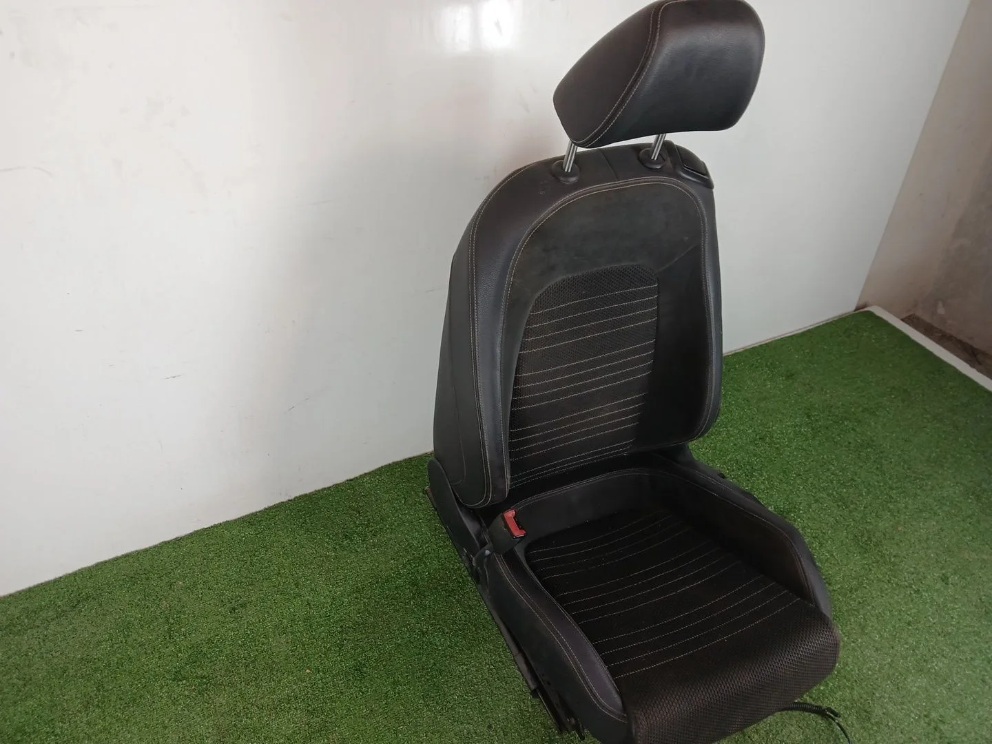 Asiento Delantero Izquierdo para Volkswagen Scirocco Iii (137, 138)