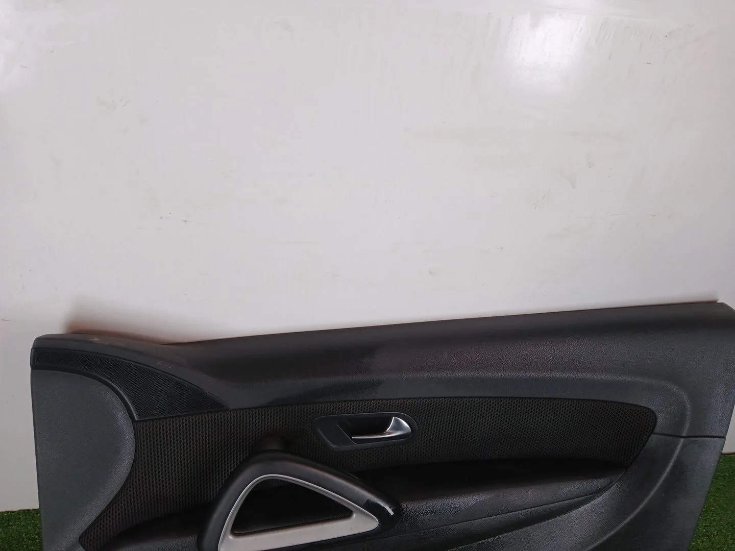 Guarnecido Puerta Delantera Derecha para Volkswagen Scirocco Iii (137, 138)