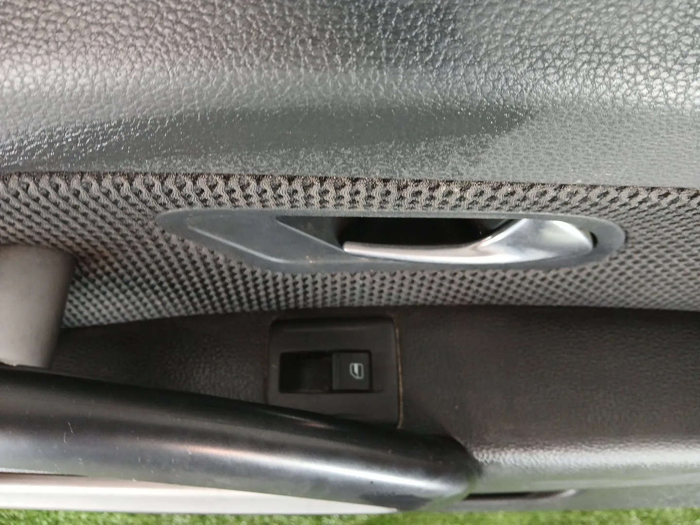 Guarnecido Puerta Delantera Derecha para Volkswagen Scirocco Iii (137, 138)