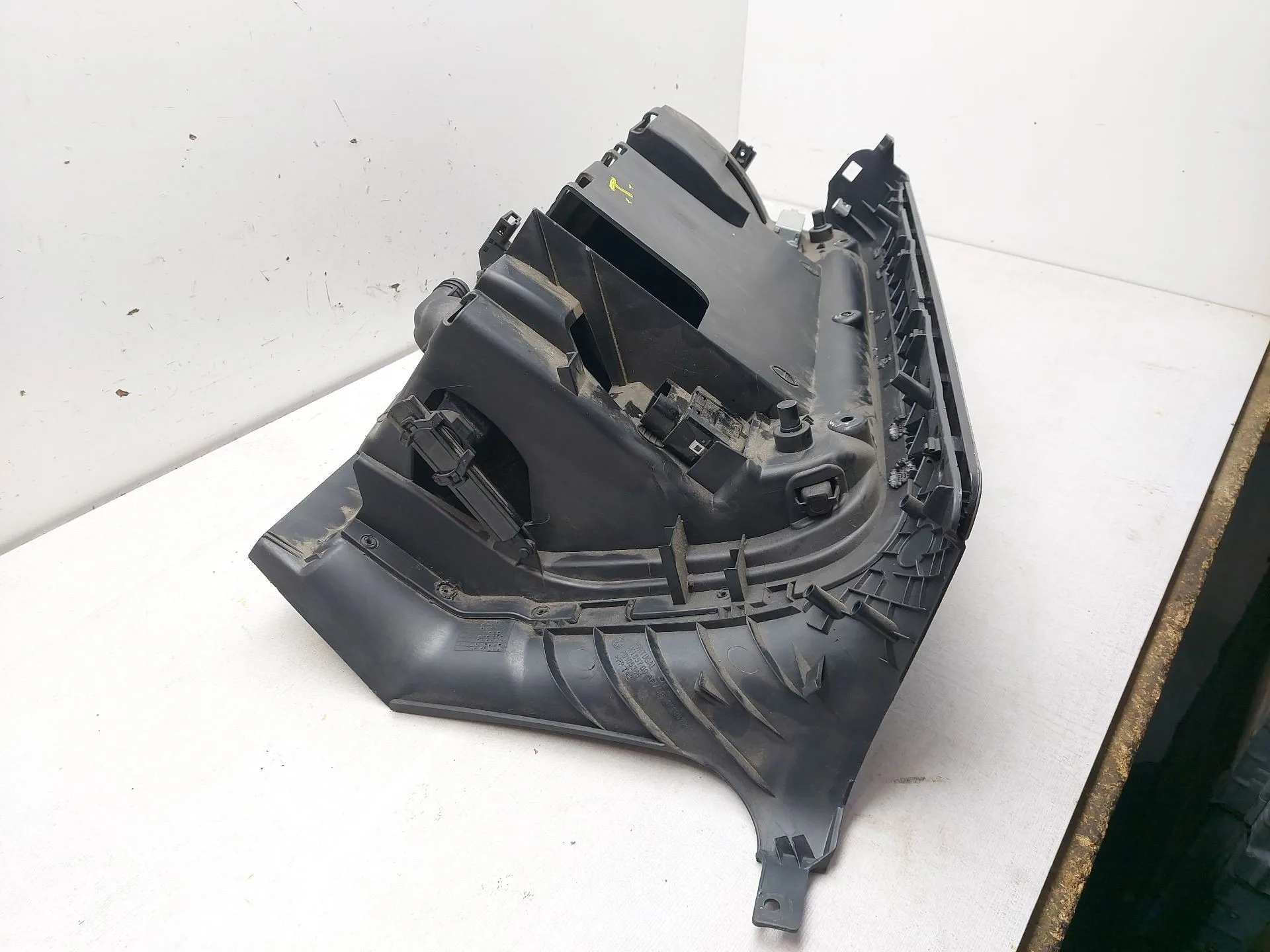 Guantera para Volkswagen Scirocco Iii (137, 138)