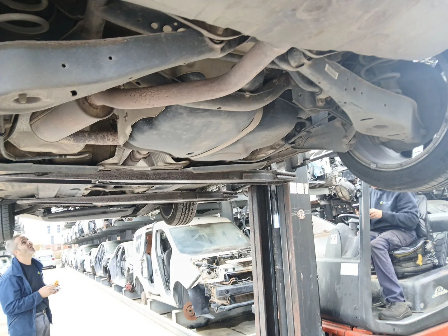 Puente Trasero para Volkswagen Scirocco Iii (137, 138)