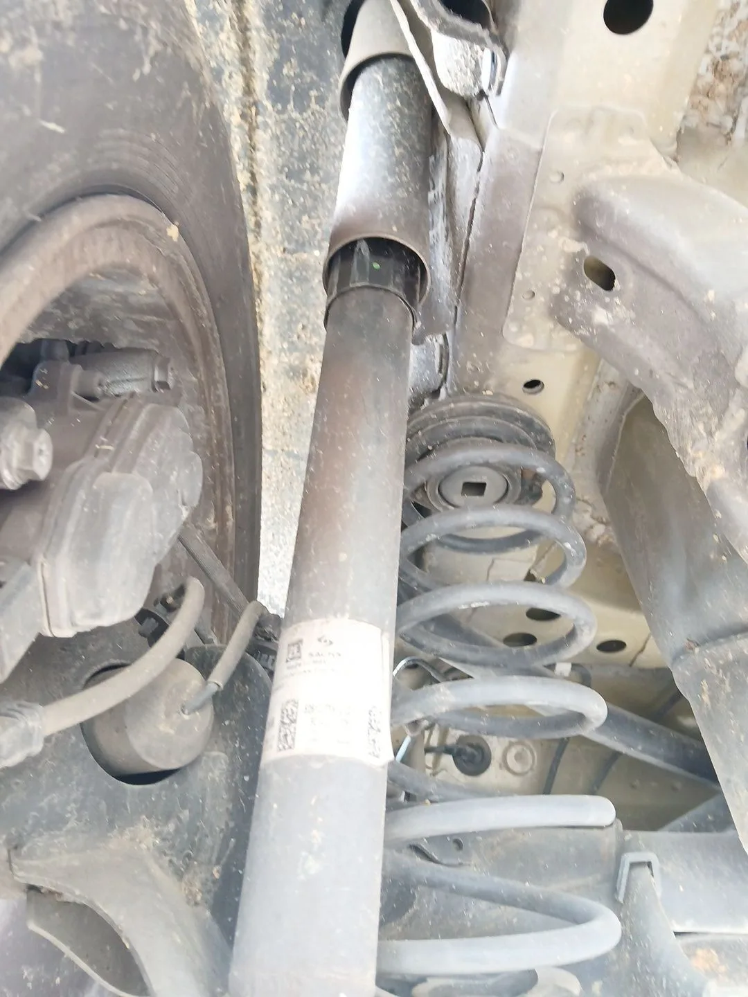 Amortiguador Trasero Izquierdo para Honda Hr-V (Ru)