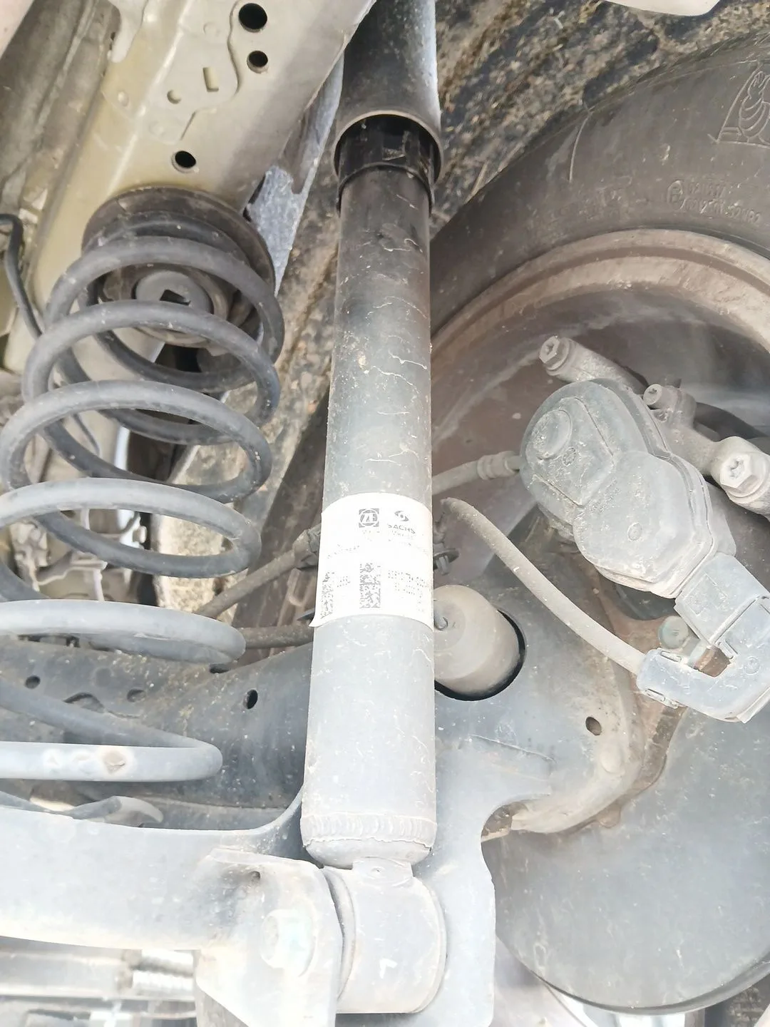 Amortiguador Trasero Derecho para Honda Hr-V (Ru)