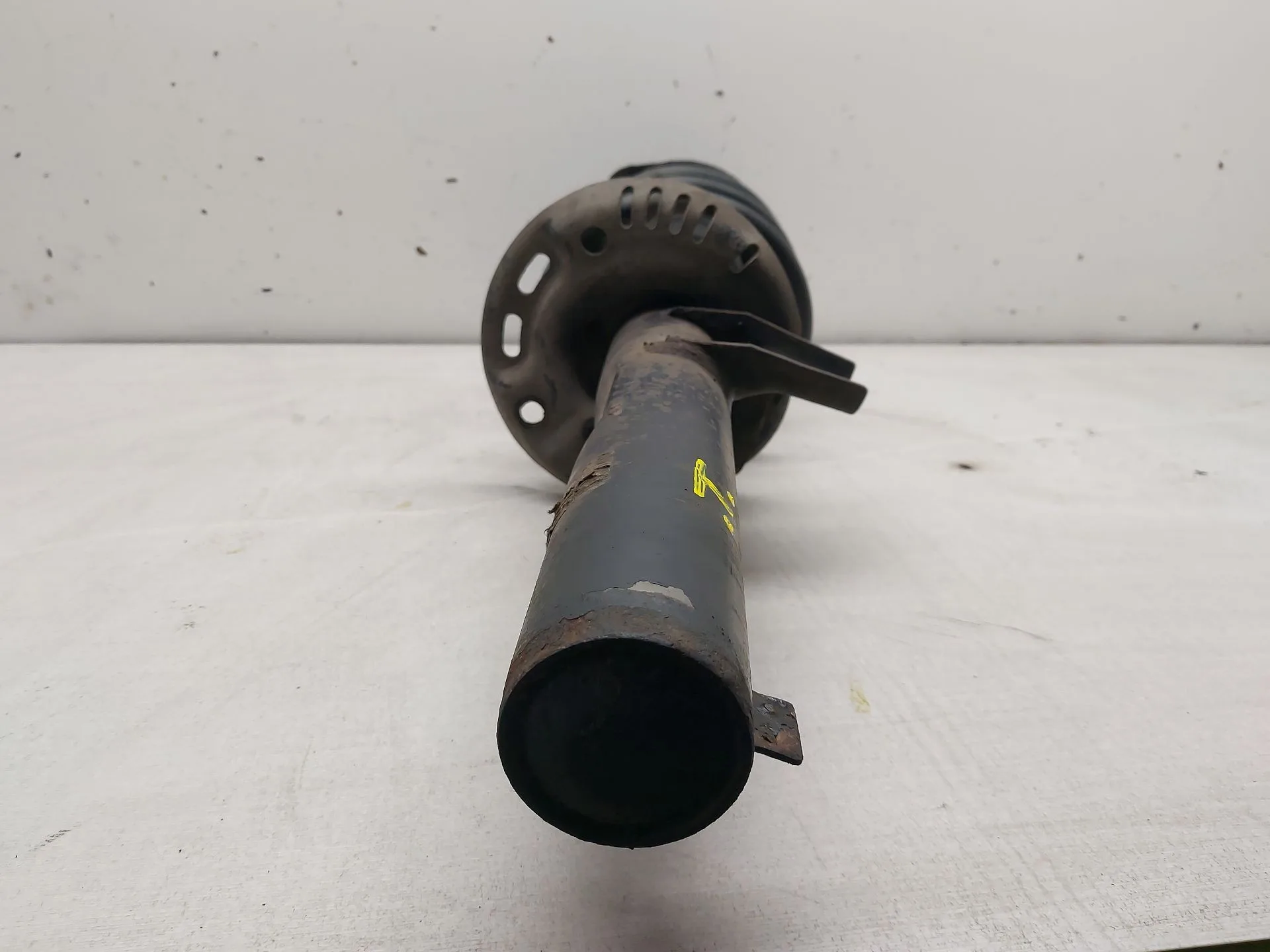 Amortiguador Delantero Izquierdo para Volkswagen Scirocco Iii (137, 138)