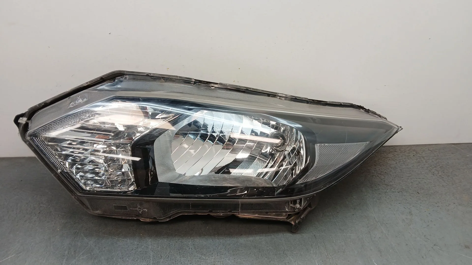 Faro Izquierdo para Honda Hr-V (Ru)