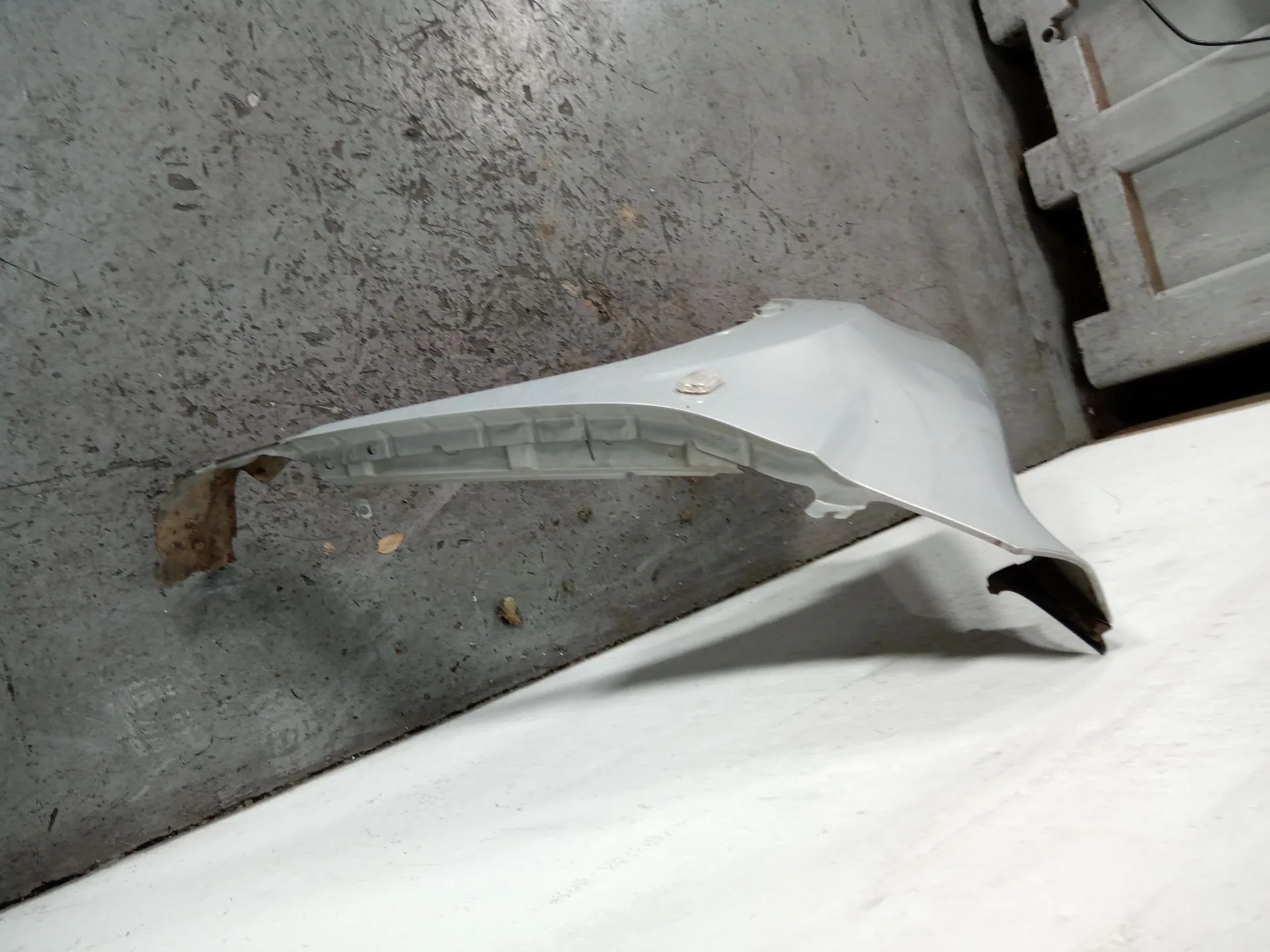 Aleta Delantera Izquierda para Nissan Qashqai (J10)