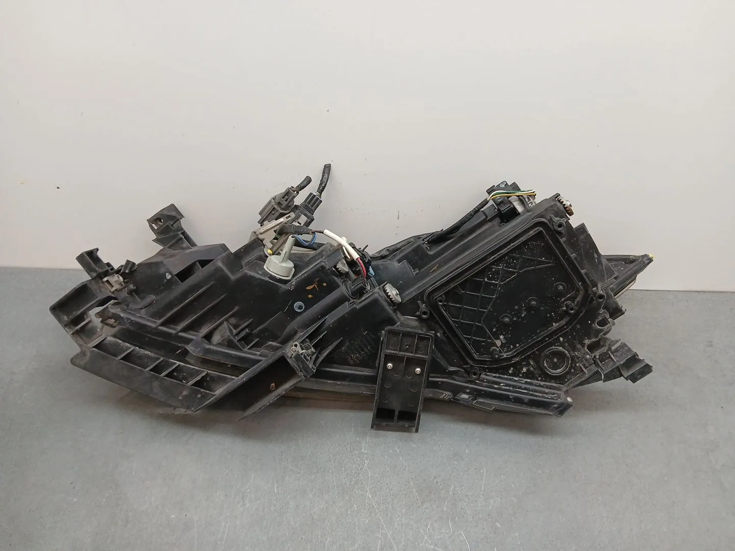 Faro Derecho para Mazda 6 Sedan (Gh)