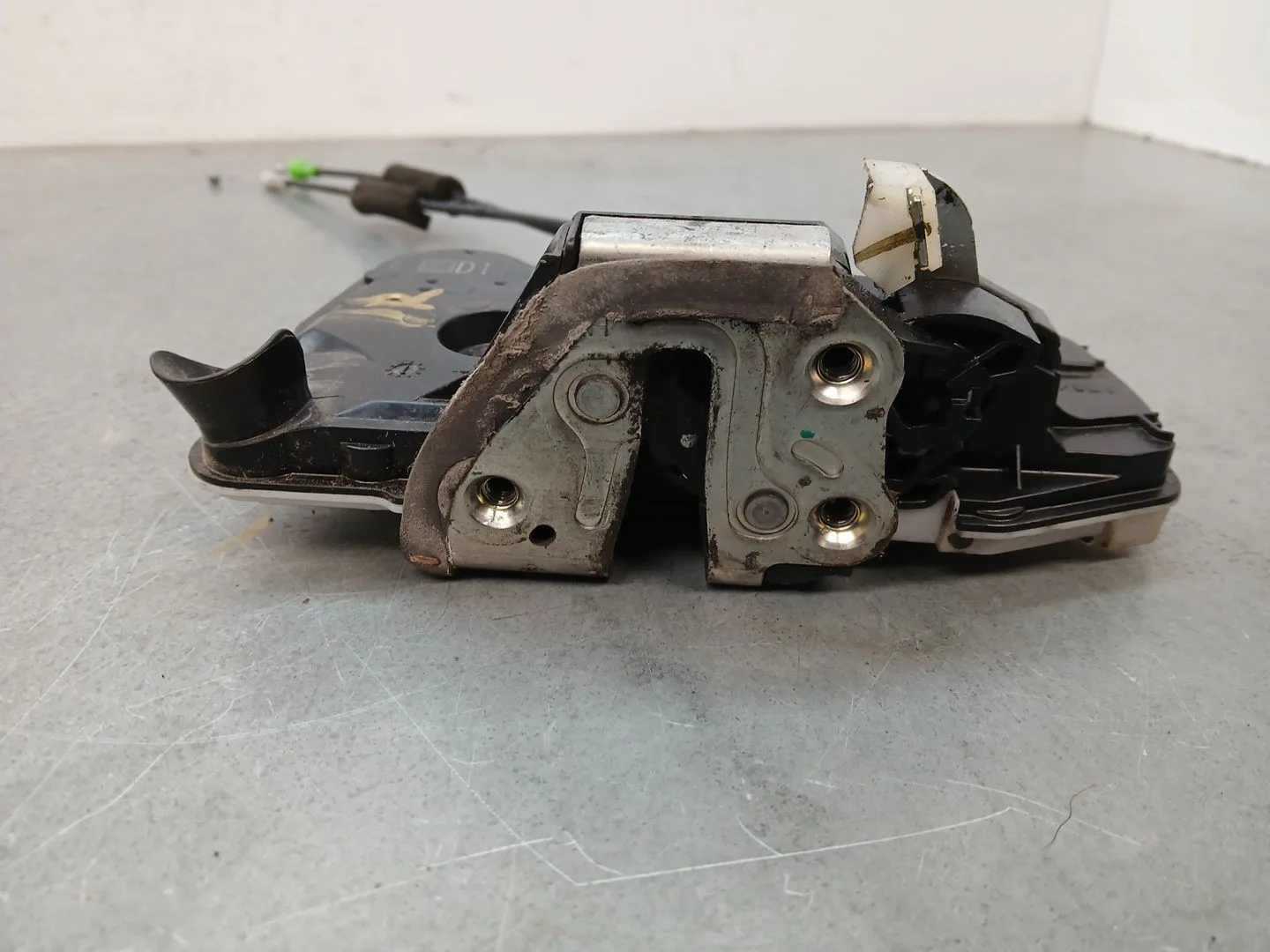 Cerradura Puerta Trasera Derecha para Peugeot 108