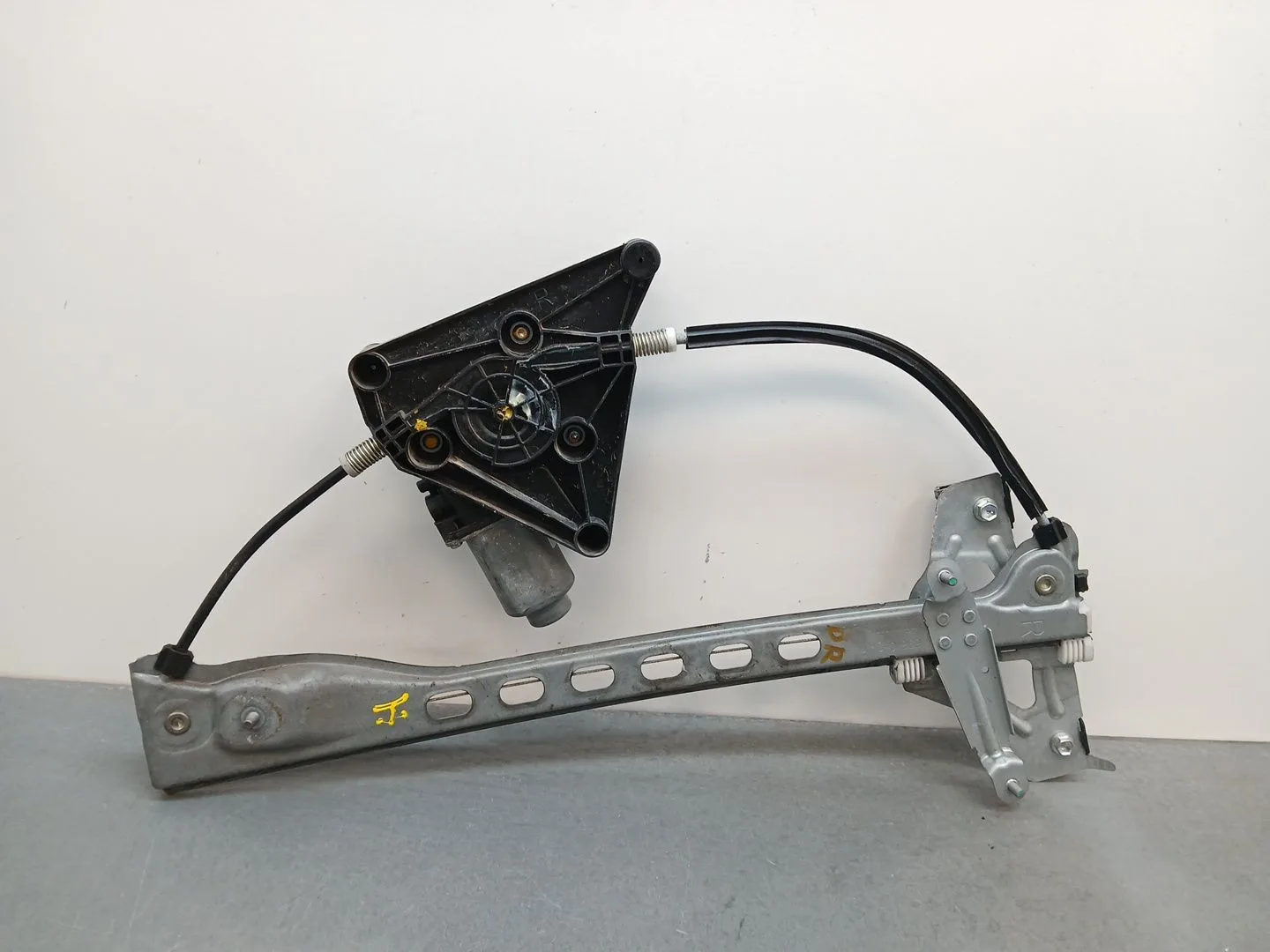 Elevalunas Delantero Derecho para Peugeot 108