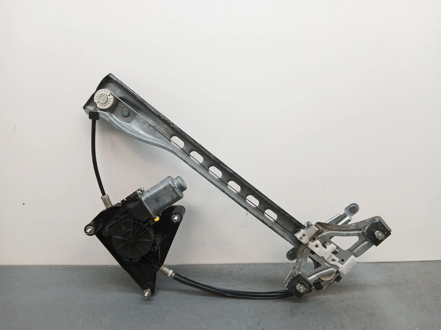 Elevalunas Delantero Derecho para Peugeot 108