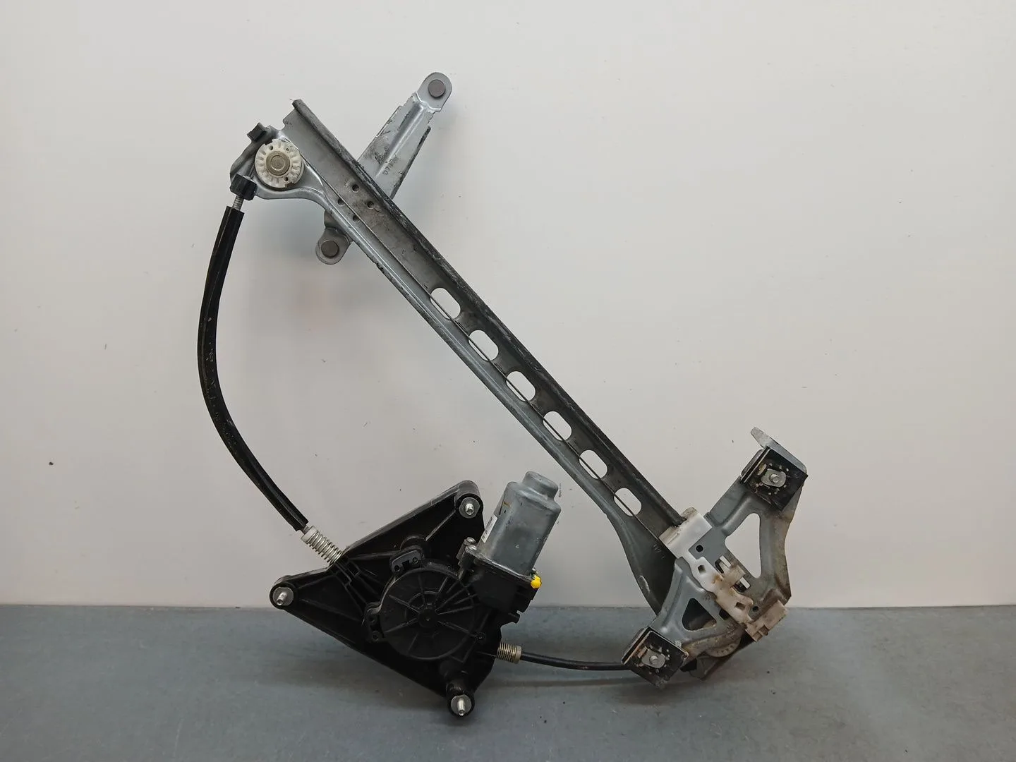 Elevalunas Delantero Izquierdo para Peugeot 108