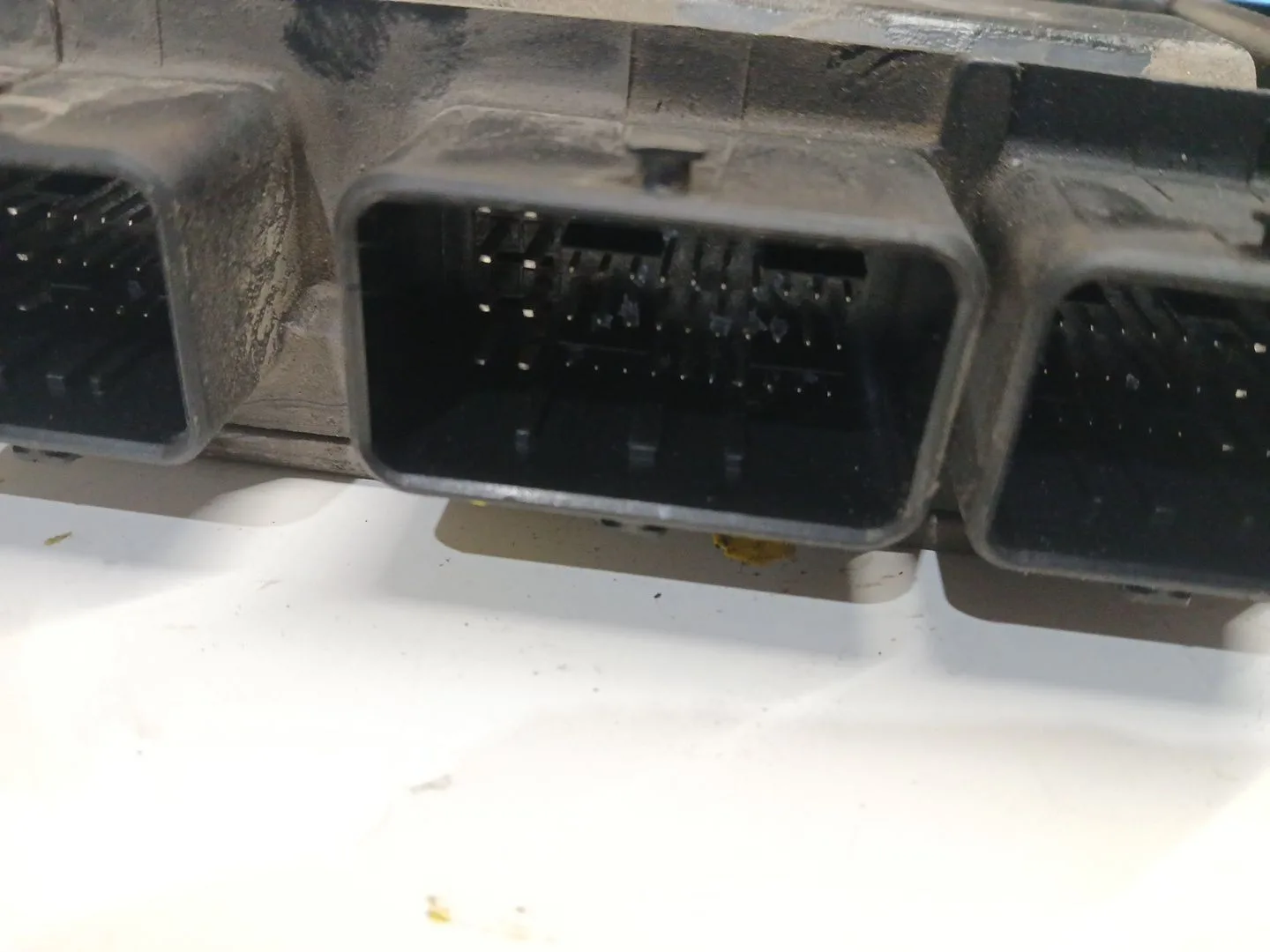 Centralita Motor Uce para Renault Clio Ii (Bb_, Cb_)