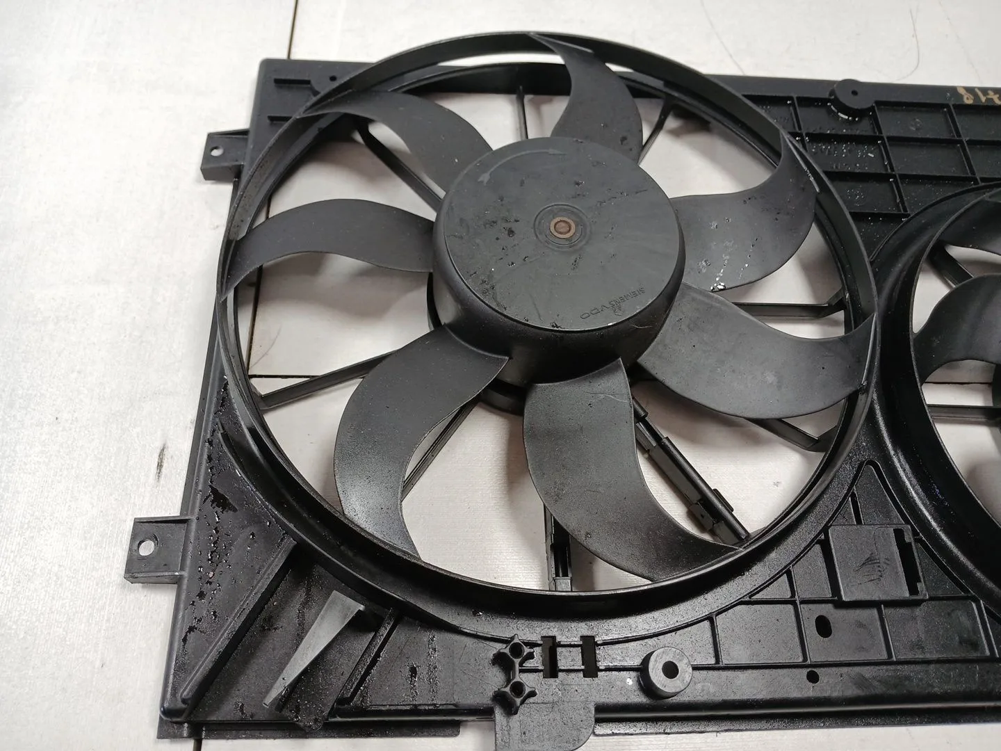 Electroventilador para Skoda Octavia Berlina (1Z3)