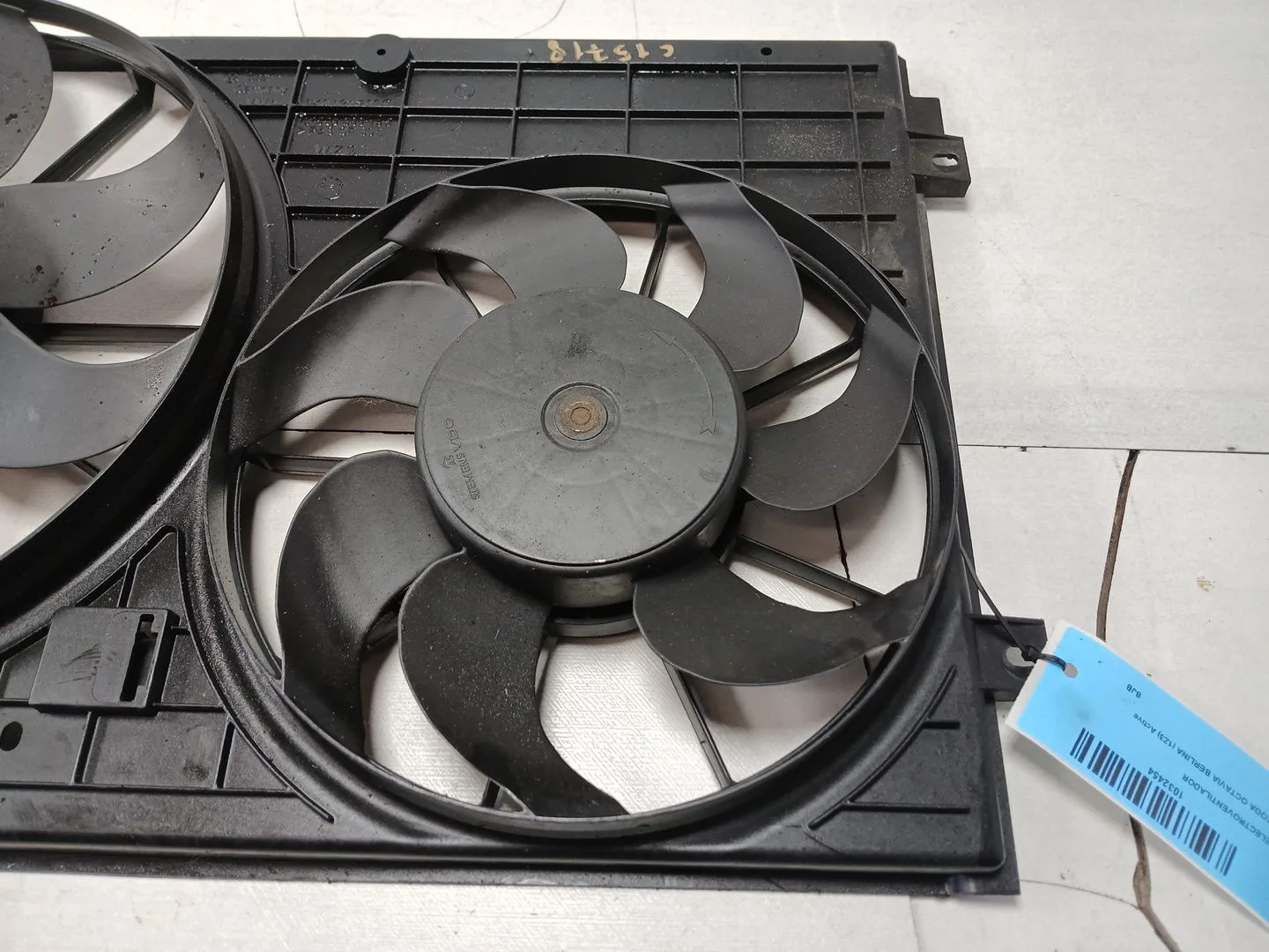 Electroventilador para Skoda Octavia Berlina (1Z3)