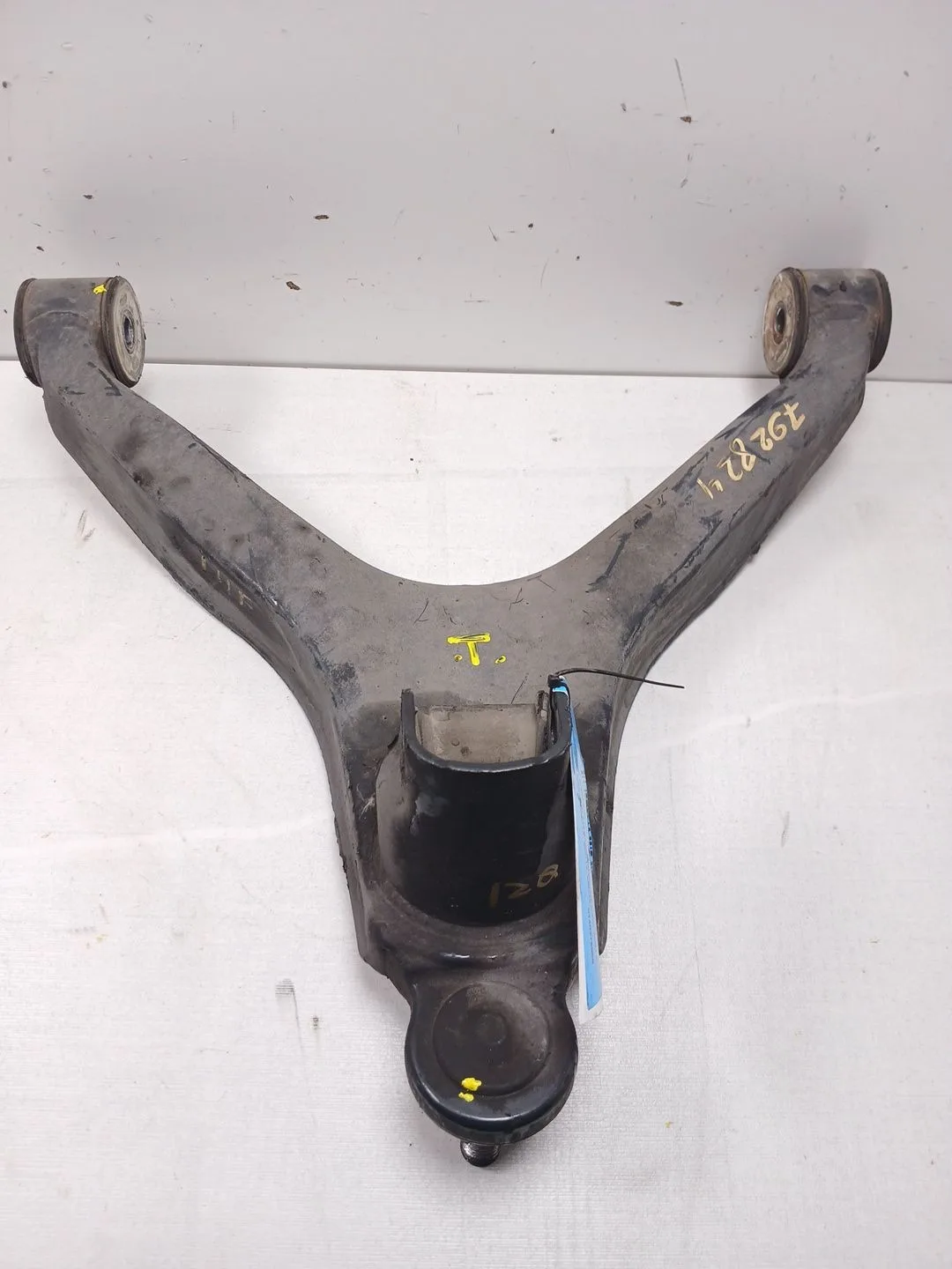 Brazo Suspension Inferior Delantero Izquierdo para Iveco Daily Vi Furgoneta