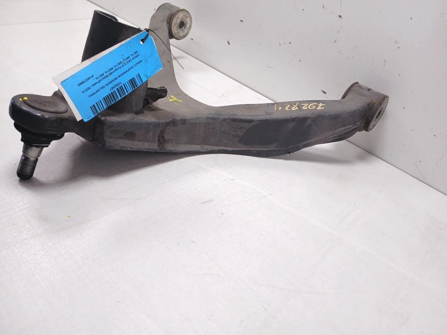 Brazo Suspension Inferior Delantero Izquierdo para Iveco Daily Vi Furgoneta