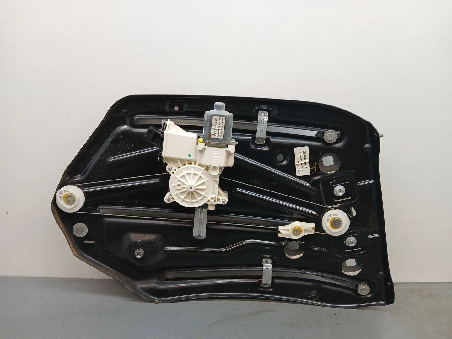Elevalunas Trasero Izquierdo para Opel Astra Twin Top