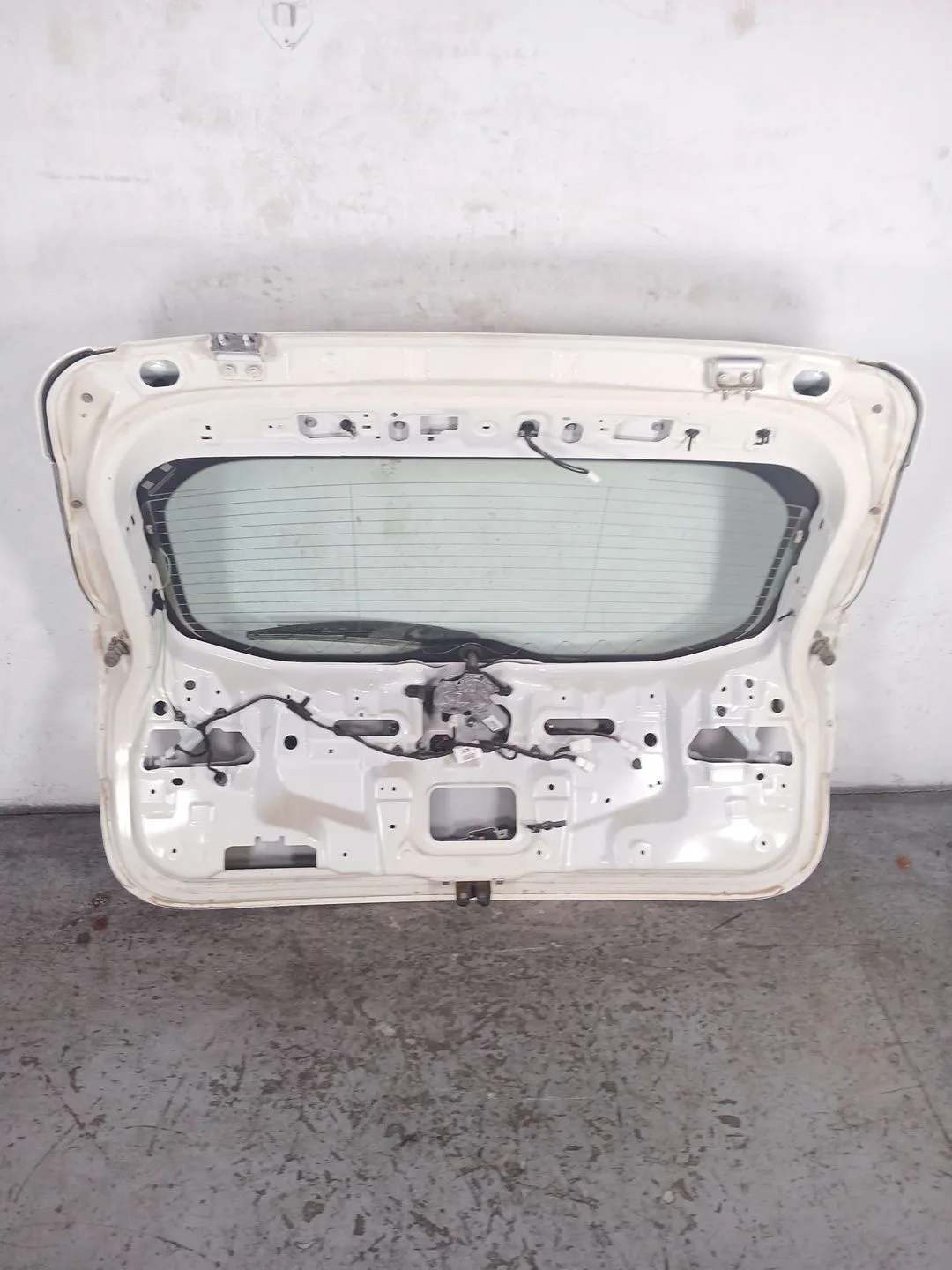 Porton Trasero para Nissan Qashqai Ii (J11, J11_)
