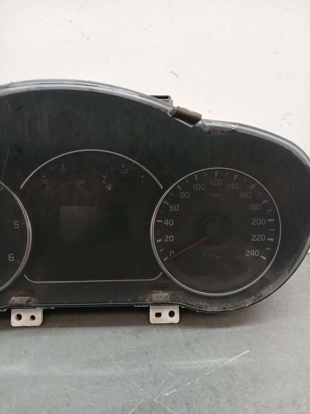 Cuadro Instrumentos para Kia Carens ( )