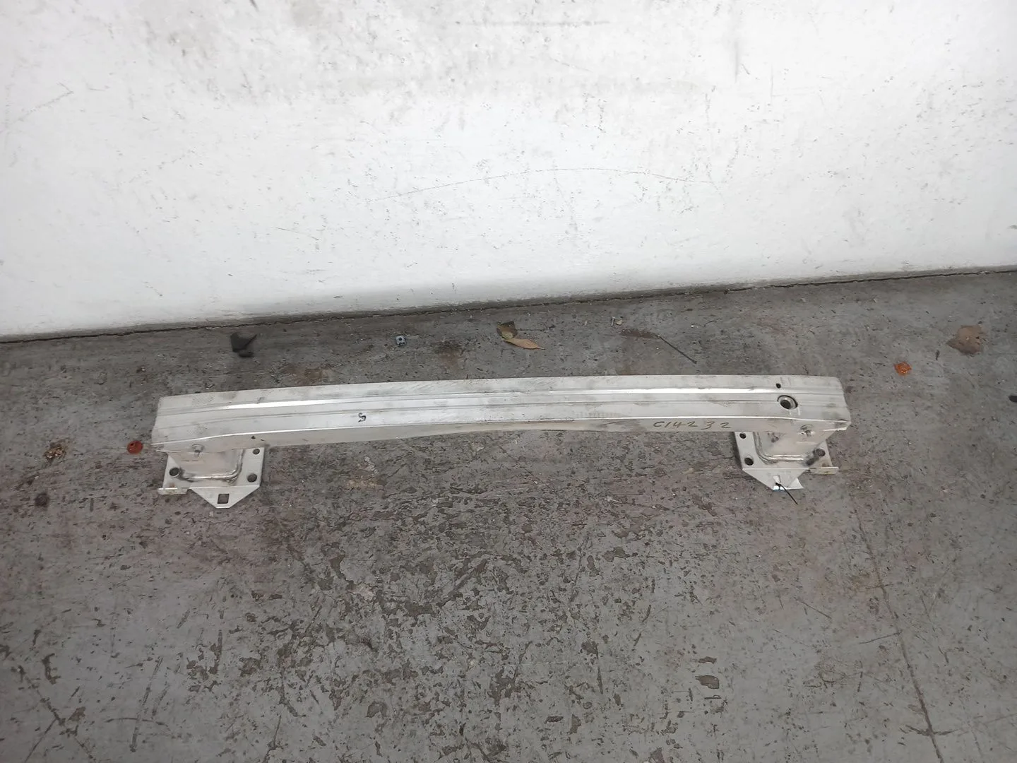 Refuerzo Paragolpes Delantero para Citroën C4 Lim.