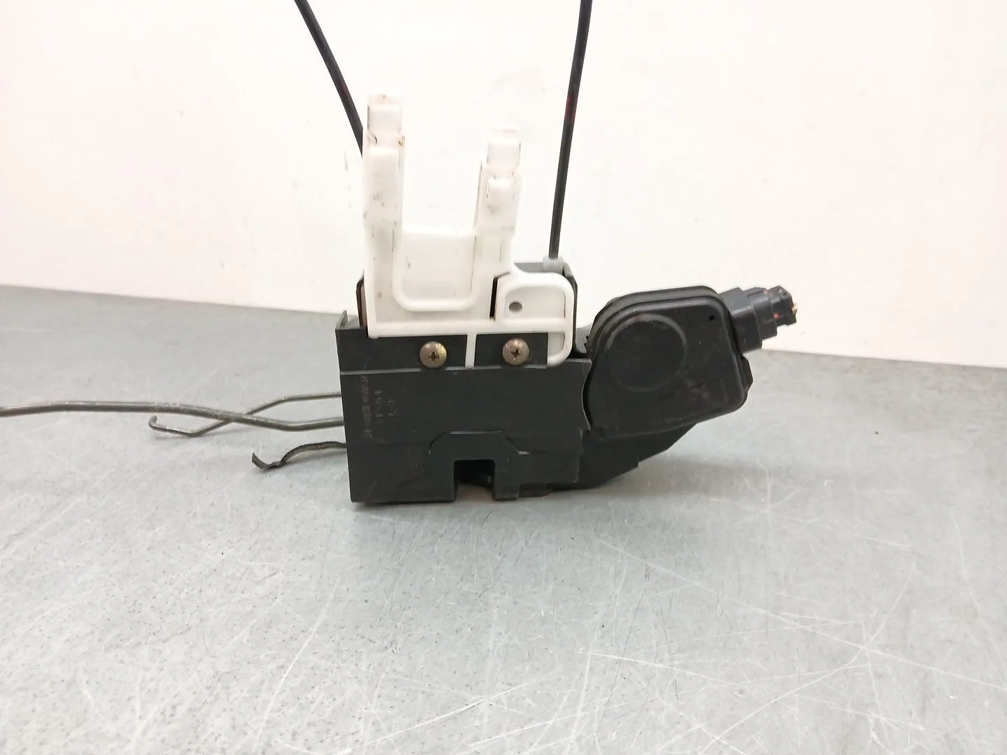 Cerradura Puerta Delantera Izquierda para Hyundai Santa Fe (Sm)