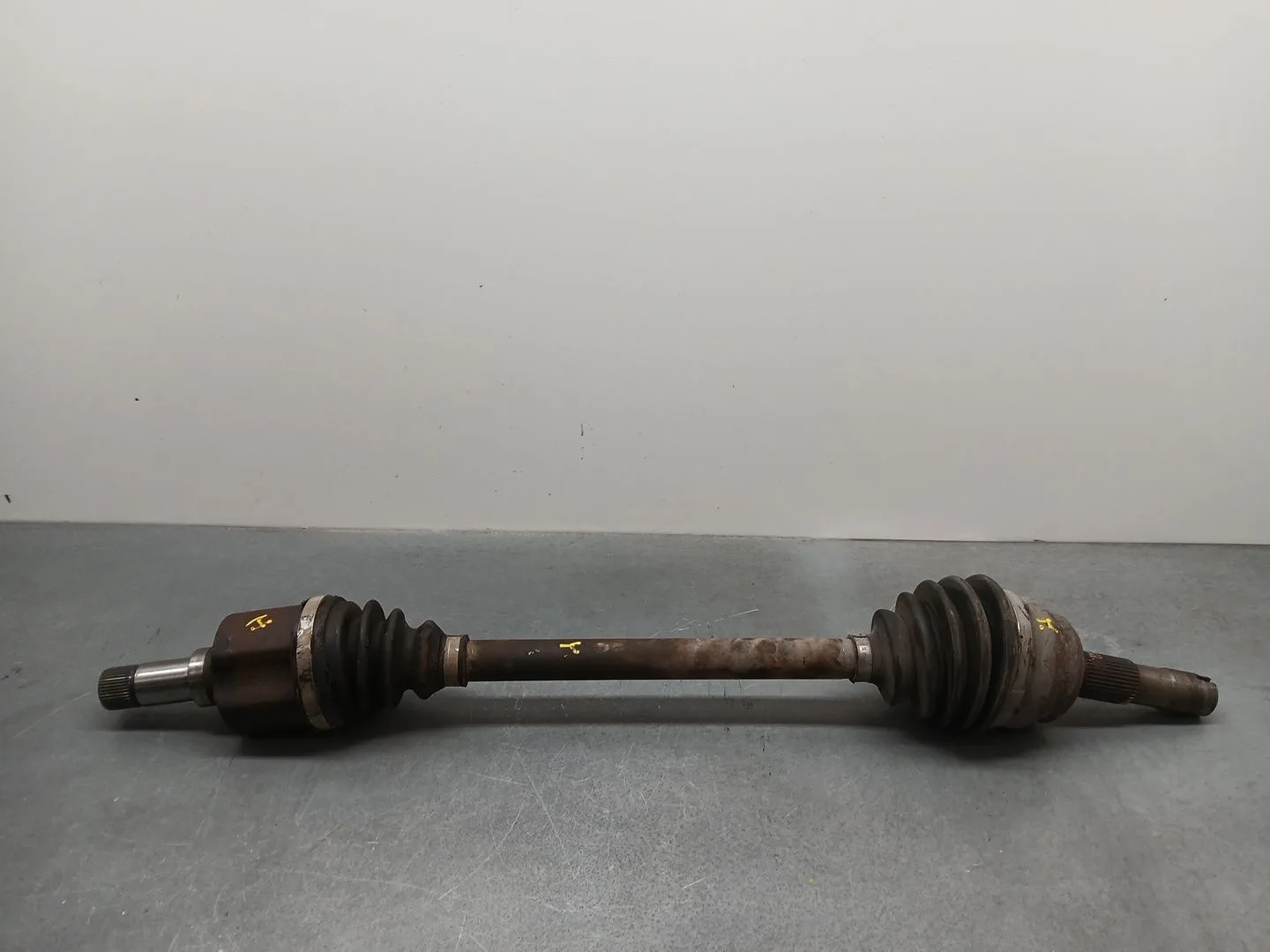 Transmision Delantera Izquierda para Peugeot Boxer Caja Cerrada (Bat. 3450) (333)