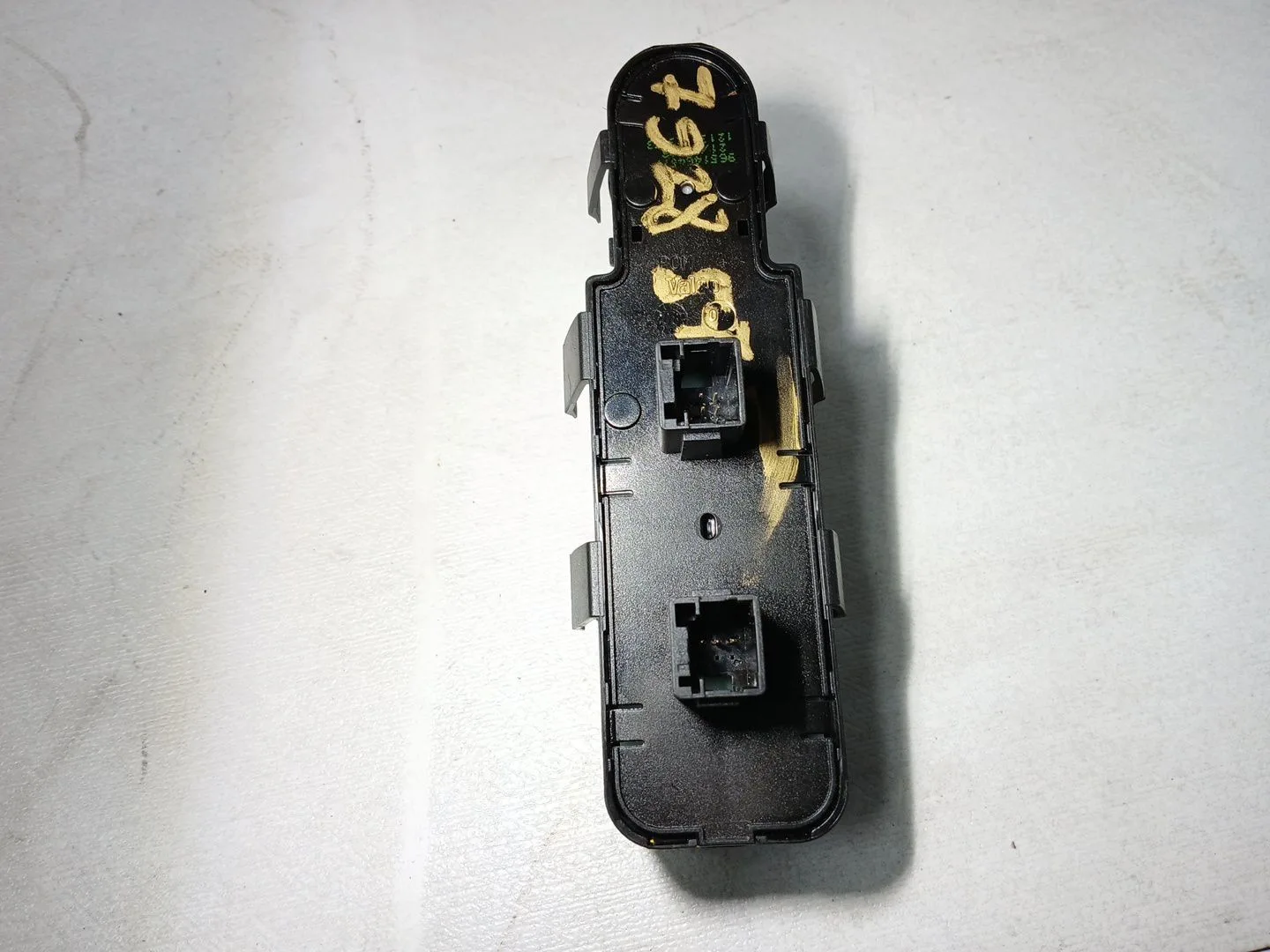 Mando Elevalunas Delantero Izquierdo para Citroën C4 Berlina