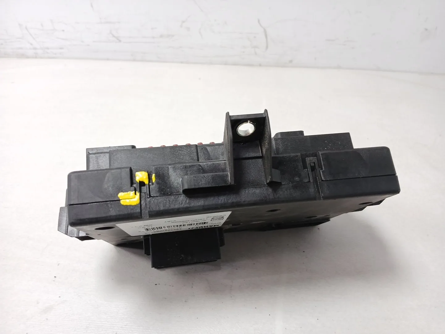 Caja Reles / Fusibles para Peugeot Boxer Caja Cerrada (Bat. 3450) (333)