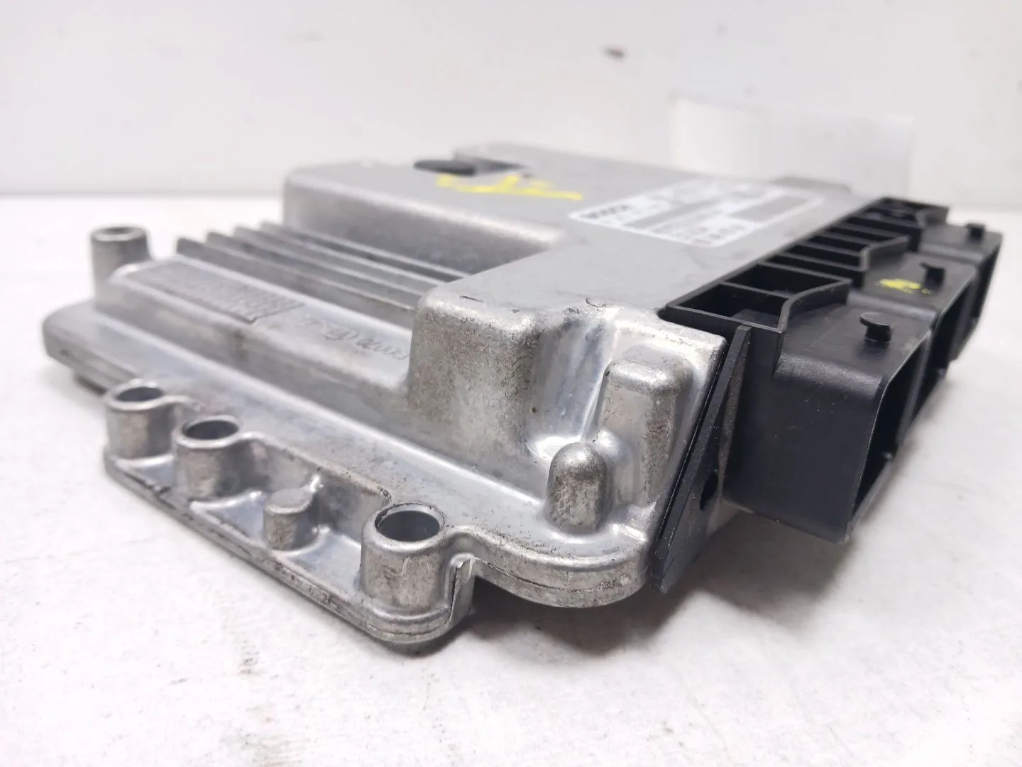 Centralita Motor Uce para Peugeot 407 Sw