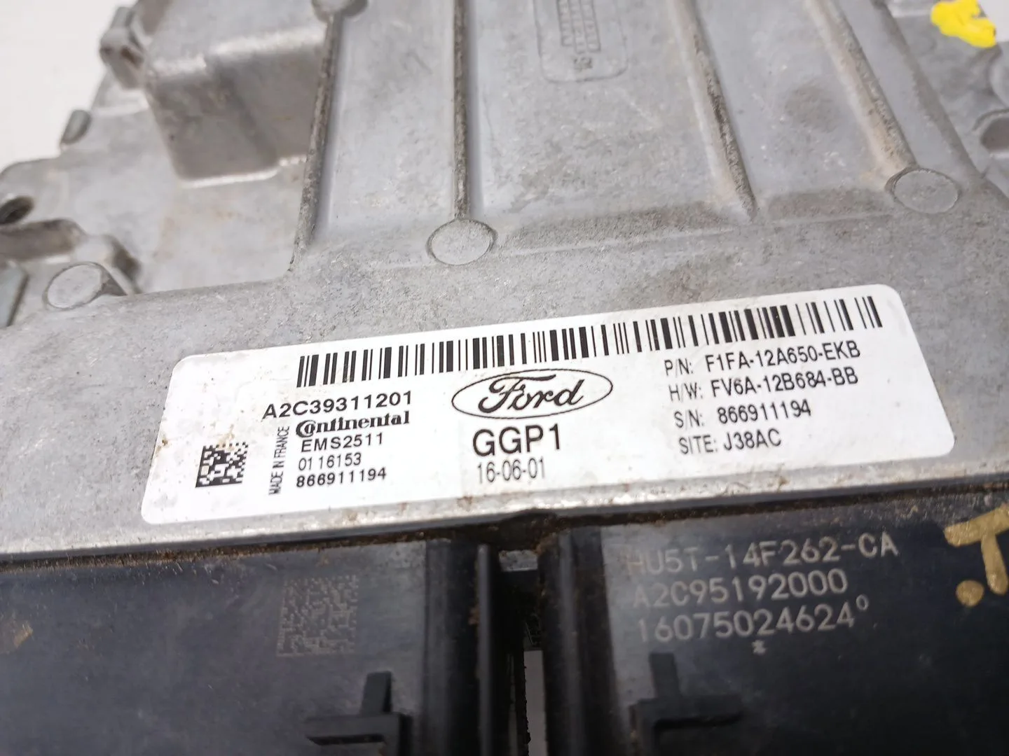 Centralita Motor Uce para Ford Focus Lim.