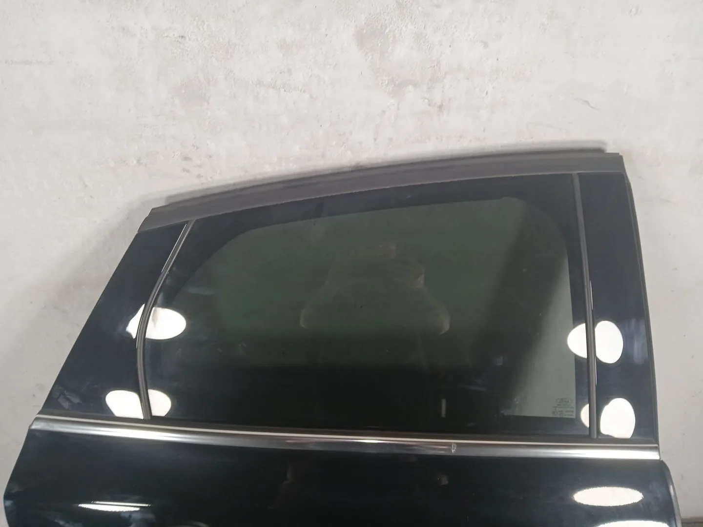 Puerta Trasera Derecha para Ford Focus Lim.
