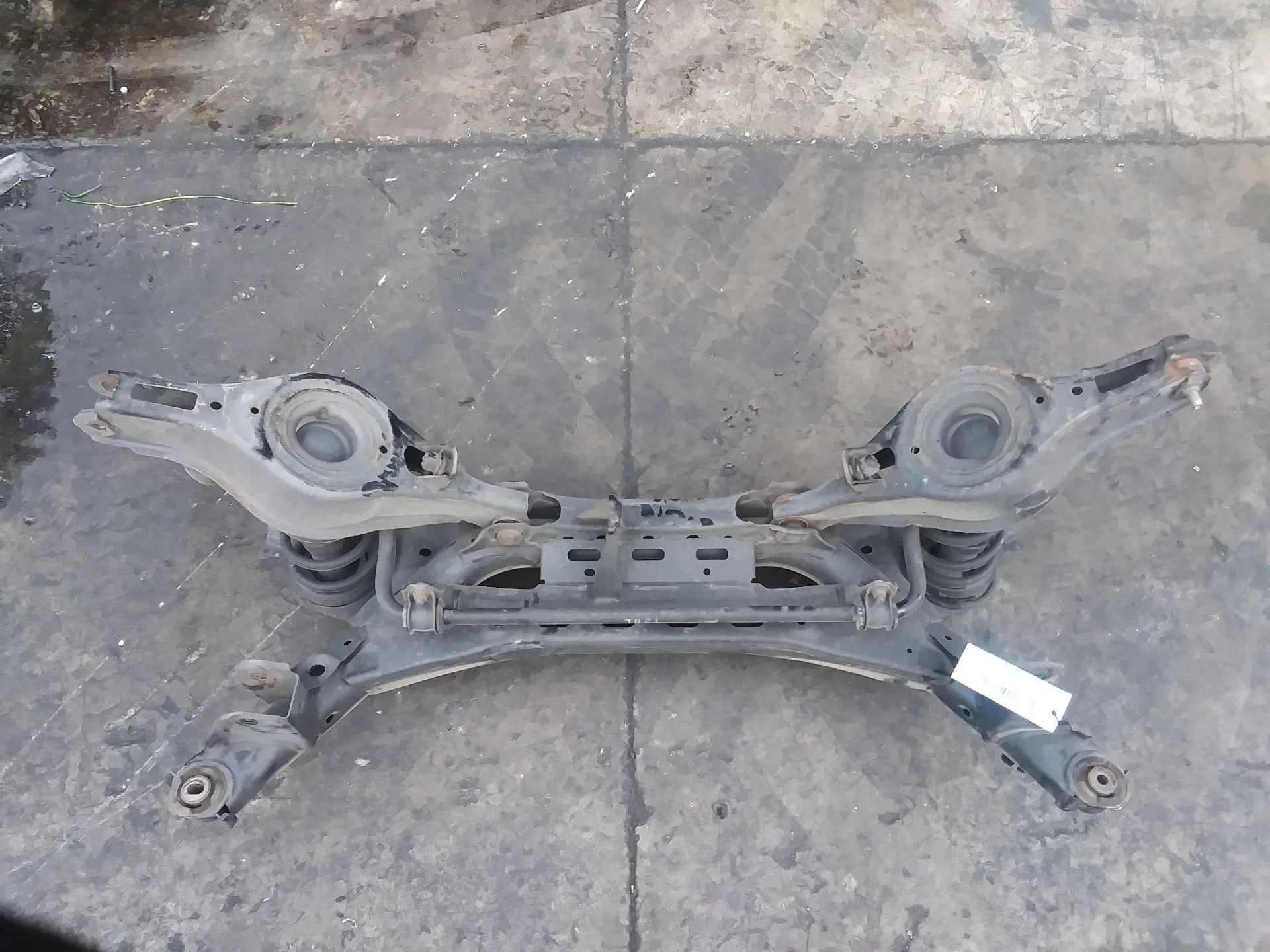 Puente Trasero para Mazda 6 Lim. (Gh)
