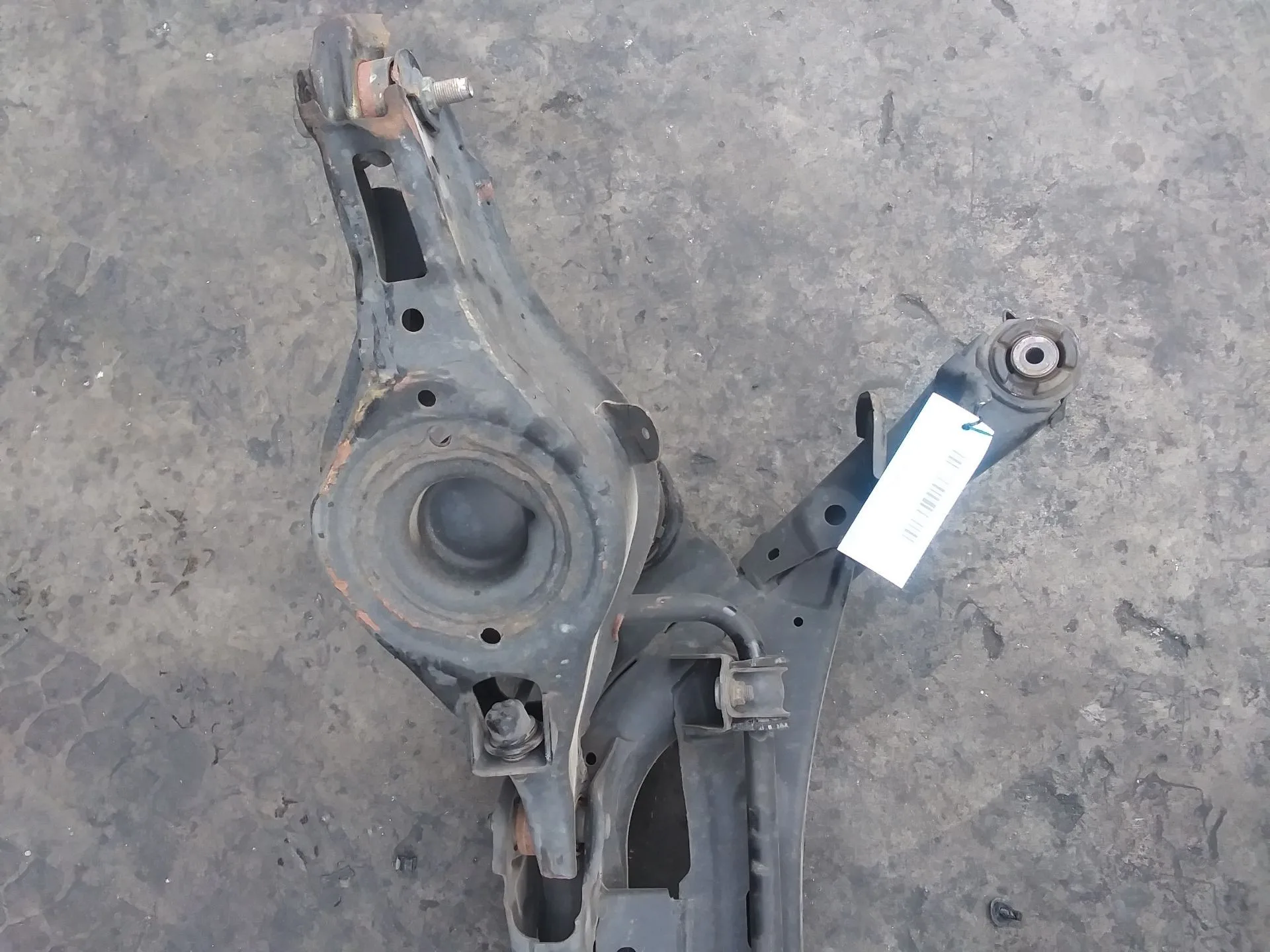Puente Trasero para Mazda 6 Lim. (Gh)