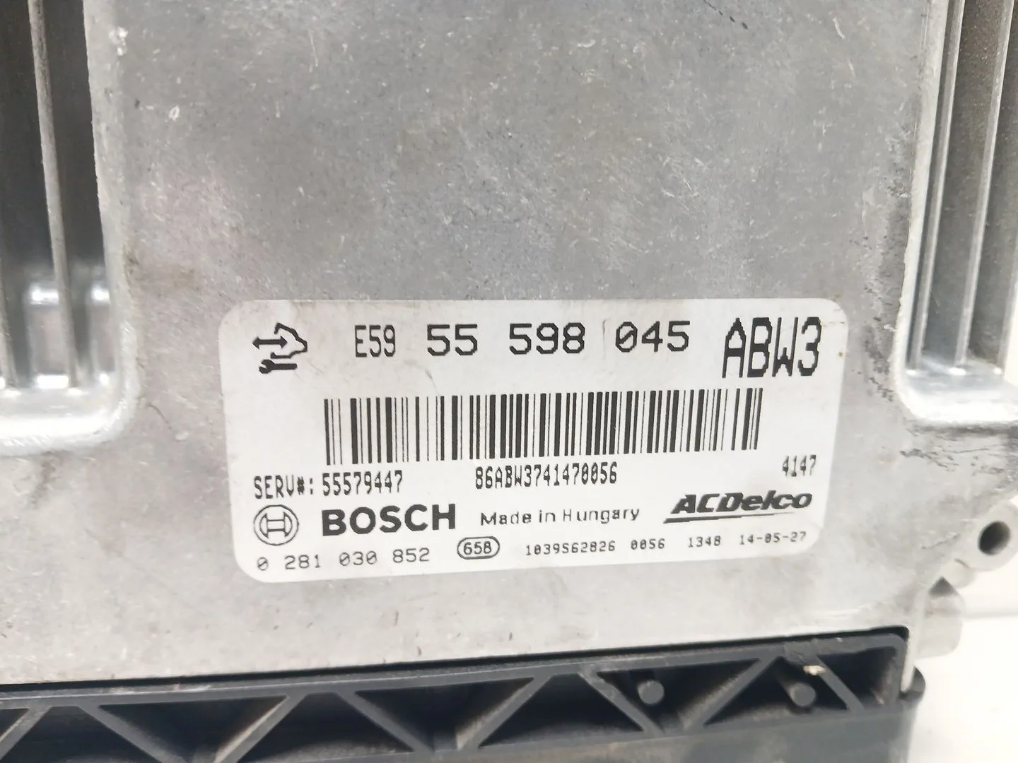 Centralita Motor Uce para Opel Astra J Sports Tourer (P10)
