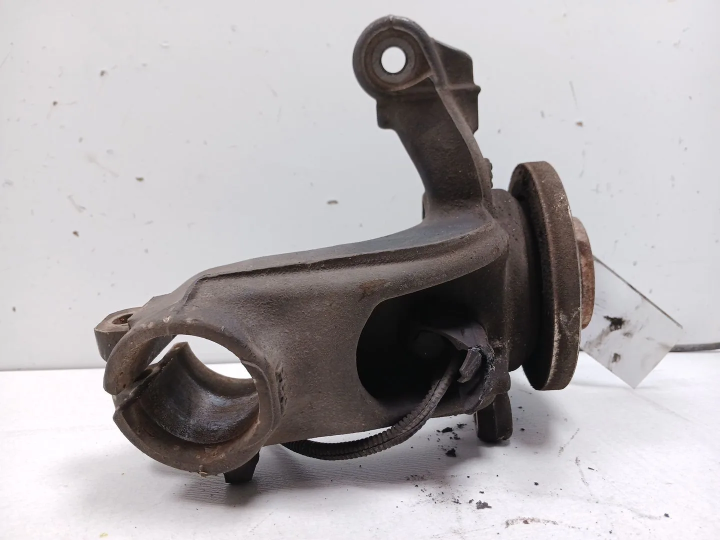 Mangueta Delantera Izquierda para Peugeot 208 I (Ca_, Cc_)