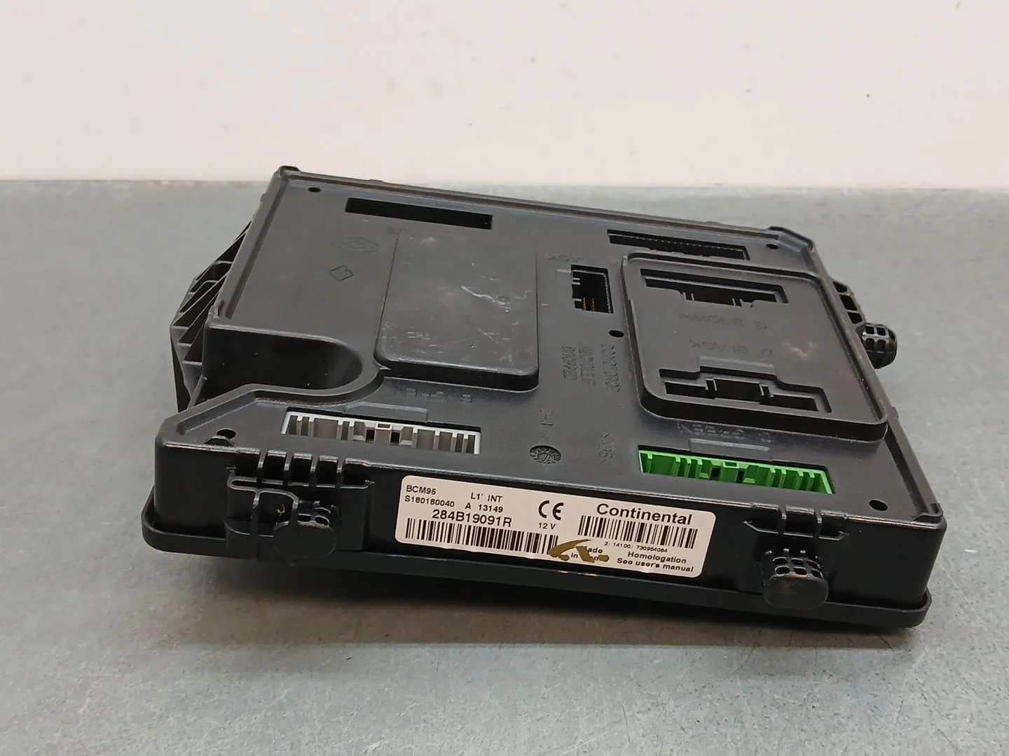Caja Reles / Fusibles para Renault Megane Iii Berlina 5 P