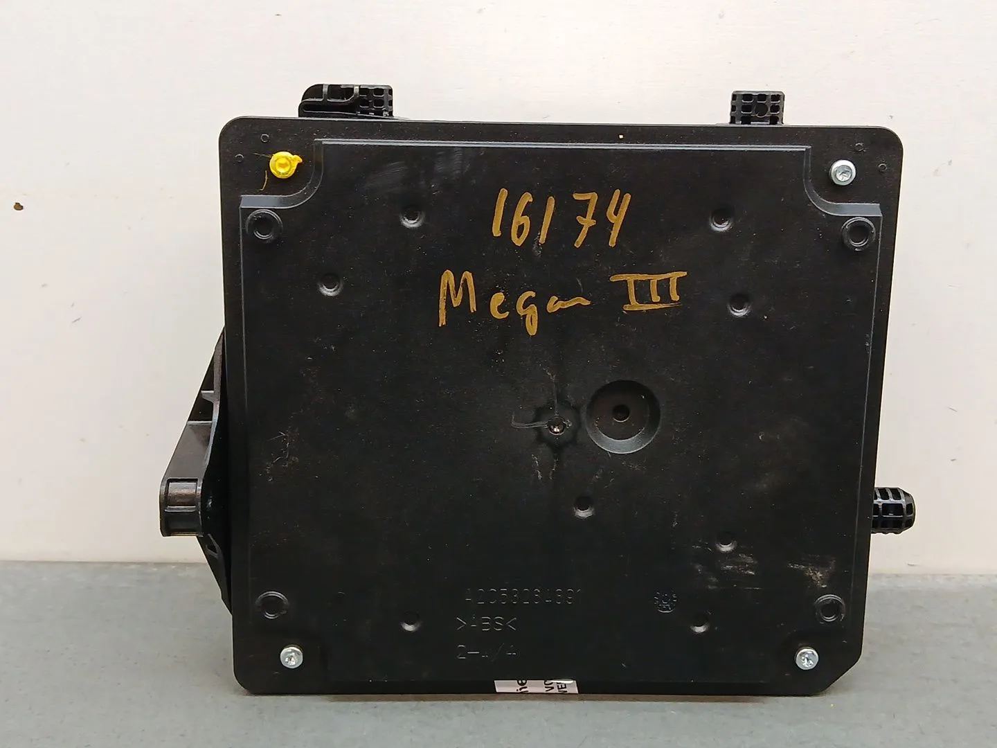 Caja Reles / Fusibles para Renault Megane Iii Berlina 5 P