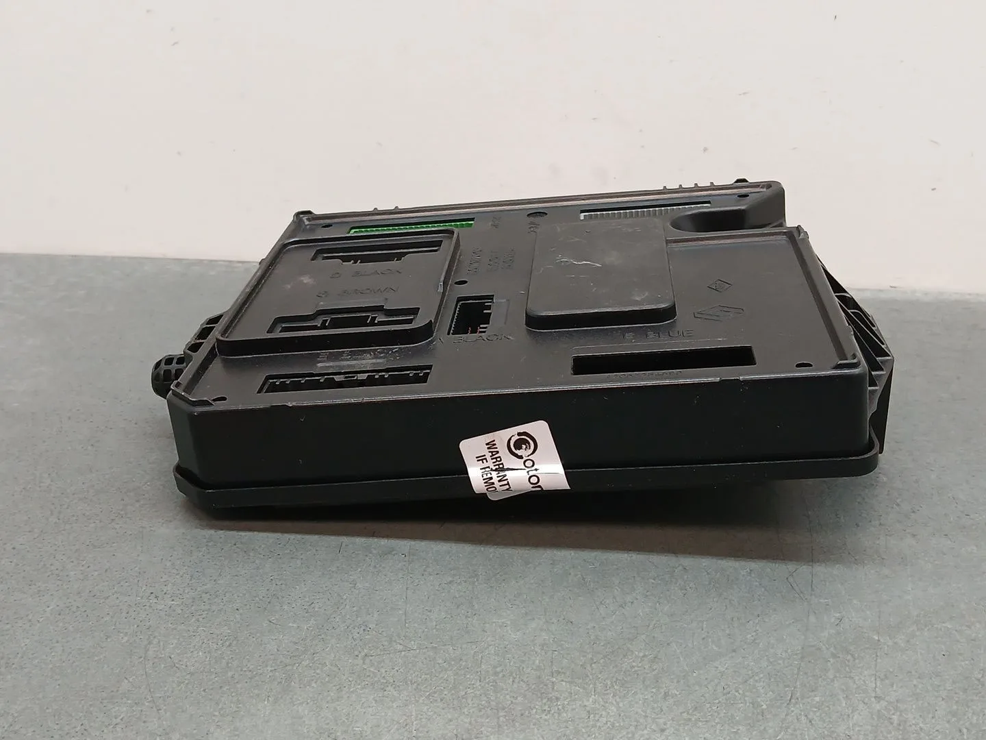Caja Reles / Fusibles para Renault Megane Iii Berlina 5 P