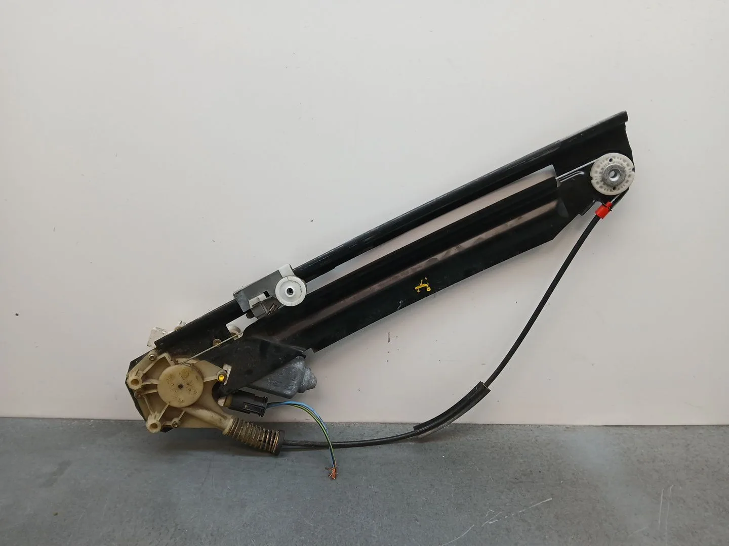 Elevalunas Trasero Izquierdo para Bmw 5 (E39)