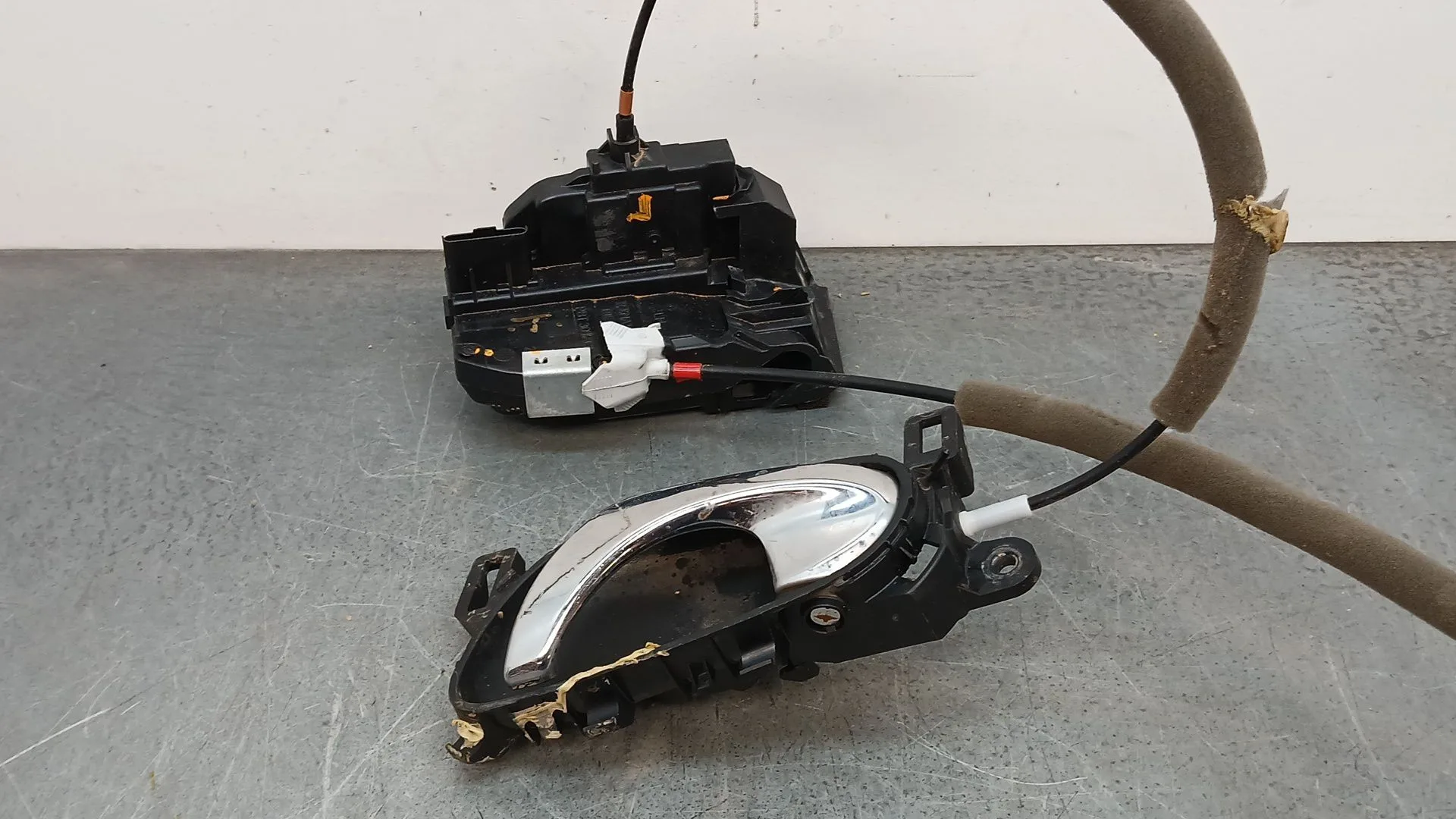 Cerradura Puerta Trasera Izquierda para Nissan Qashqai Ii (J11, J11_)