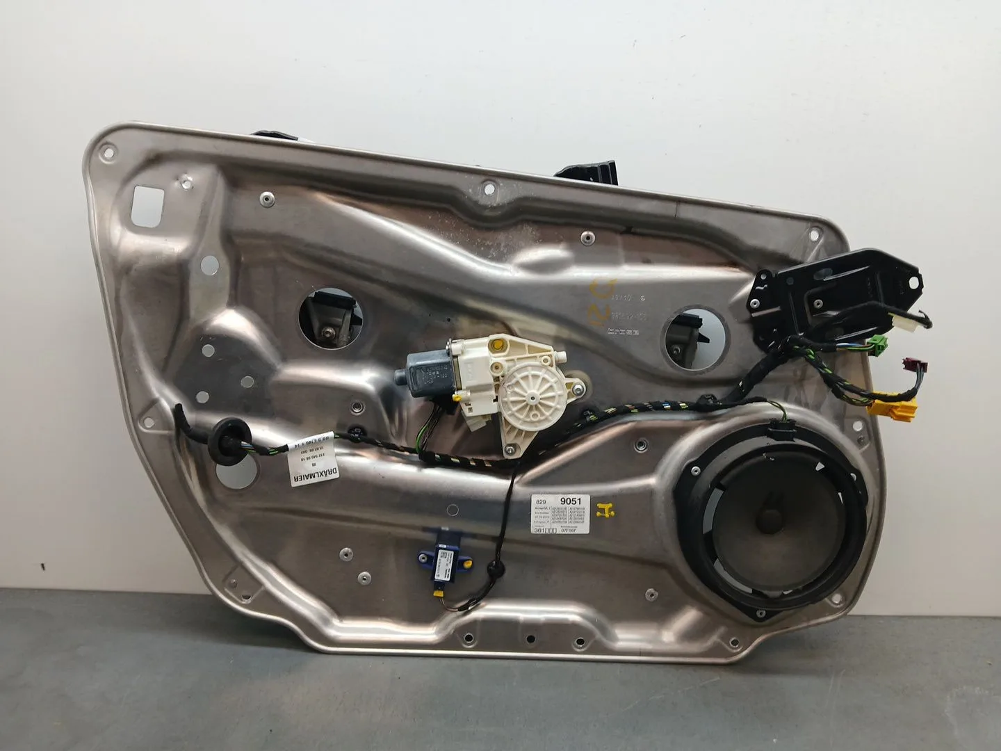 Elevalunas Delantero Izquierdo para Mercedes-Benz Clase E (W212) Lim.