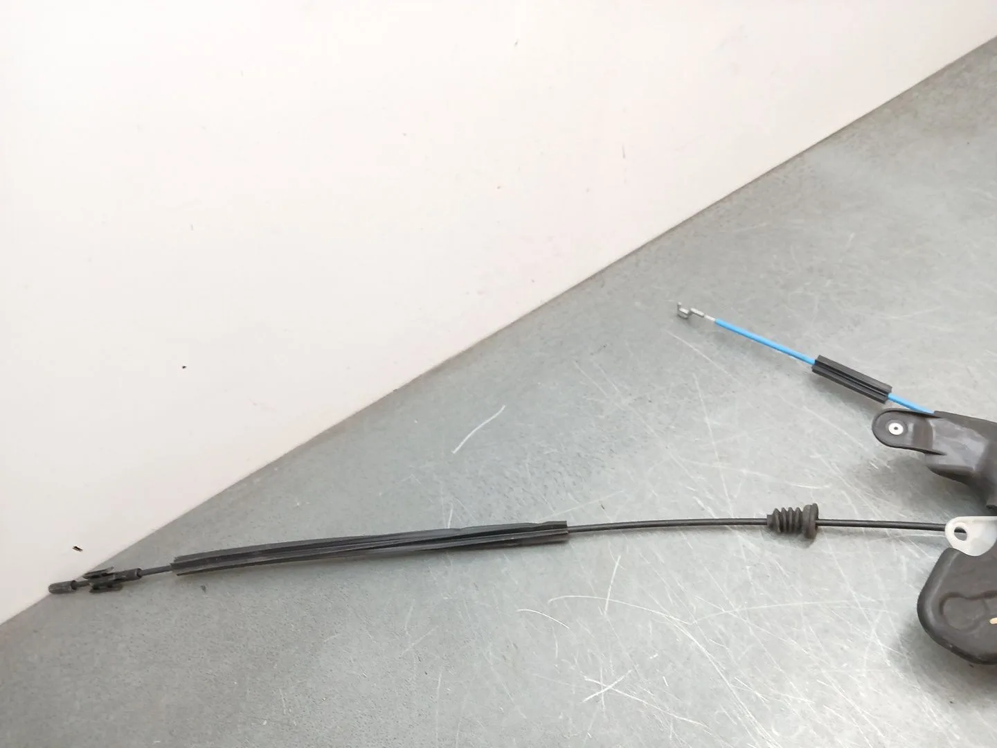 Cerradura Puerta Trasera Izquierda para Mercedes-Benz Clase E (W212) Lim.