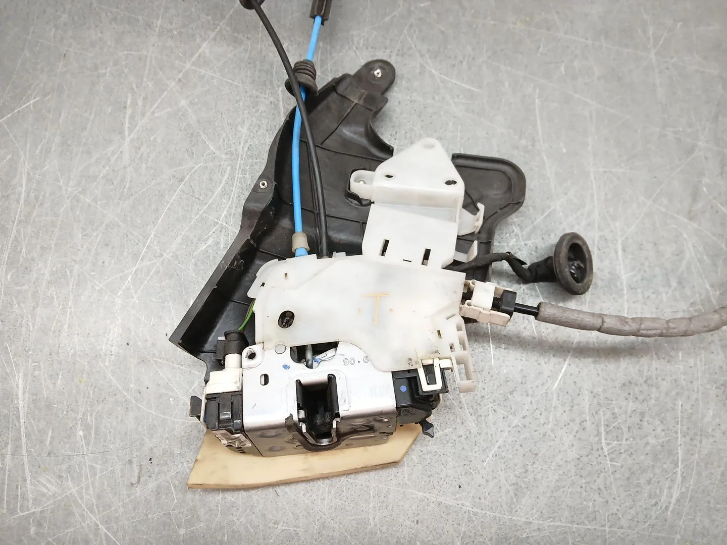 Cerradura Puerta Trasera Izquierda para Mercedes-Benz Clase E (W212) Lim.