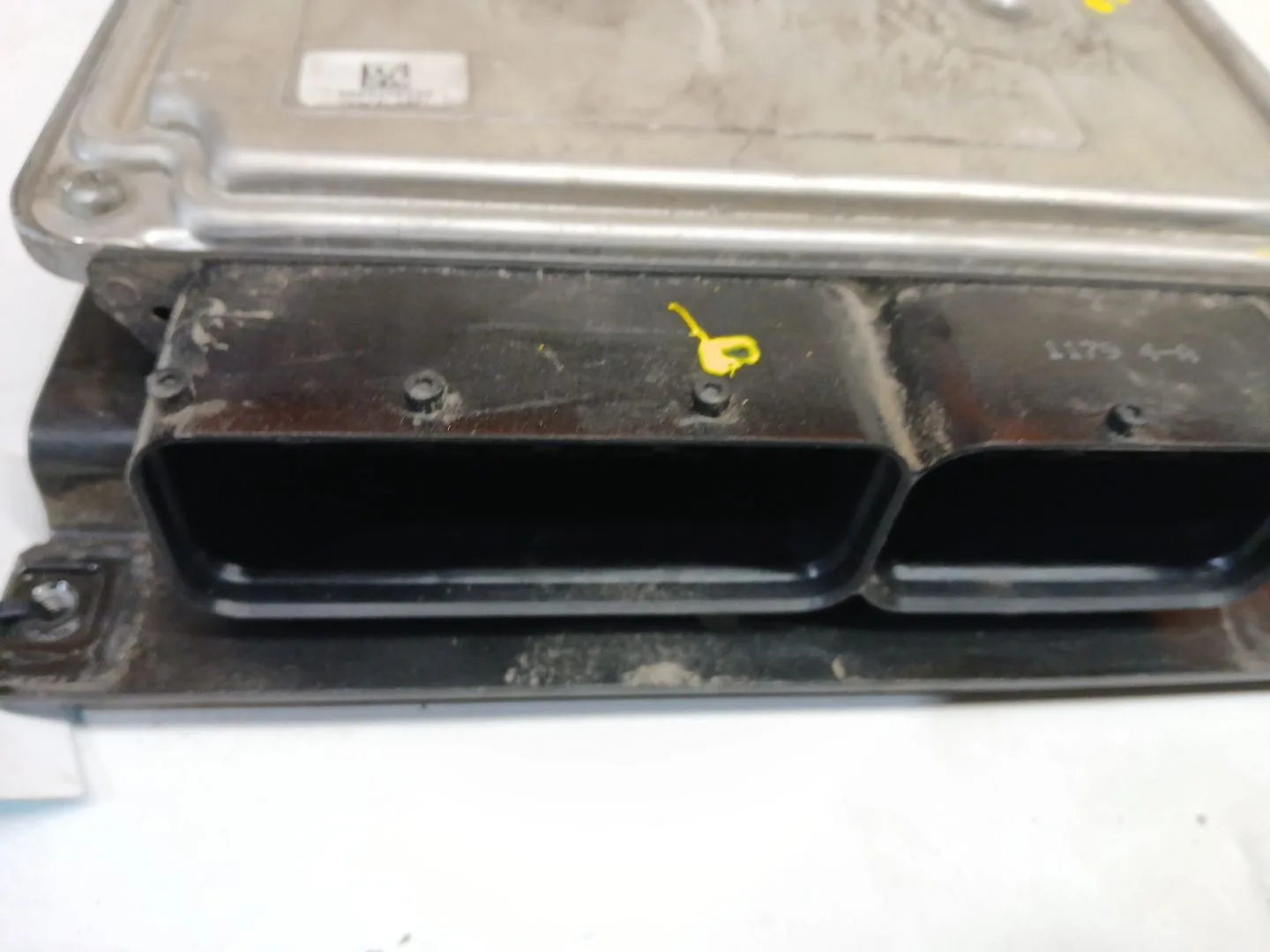 Centralita Motor Uce para Seat Ibiza (6J5)