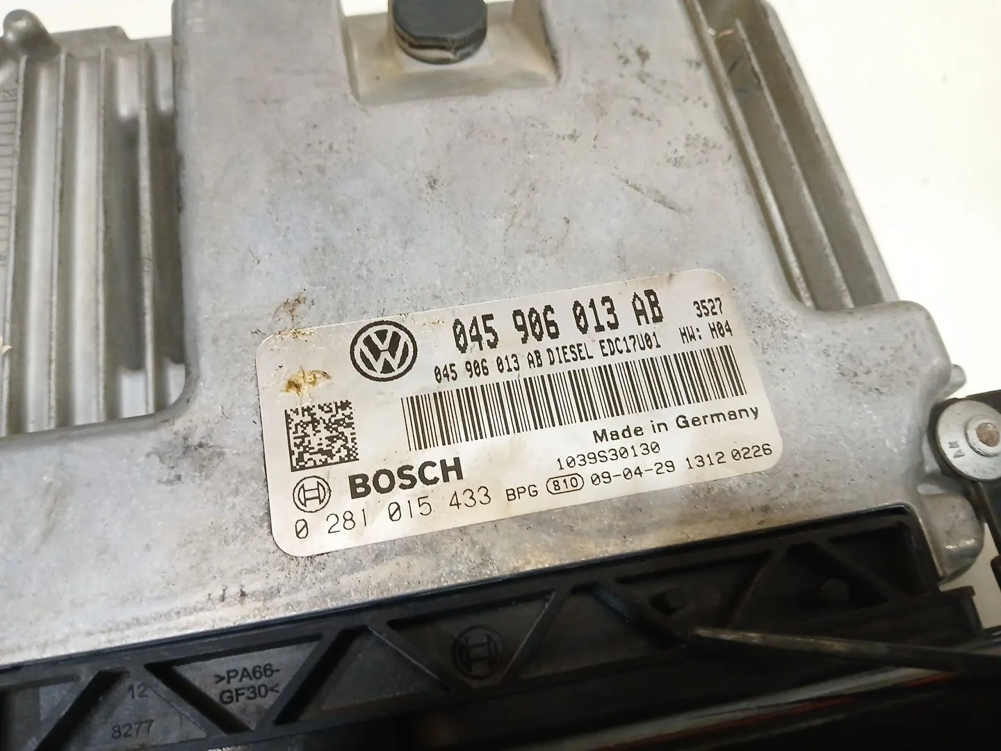 Centralita Motor Uce para Seat Ibiza (6J5)