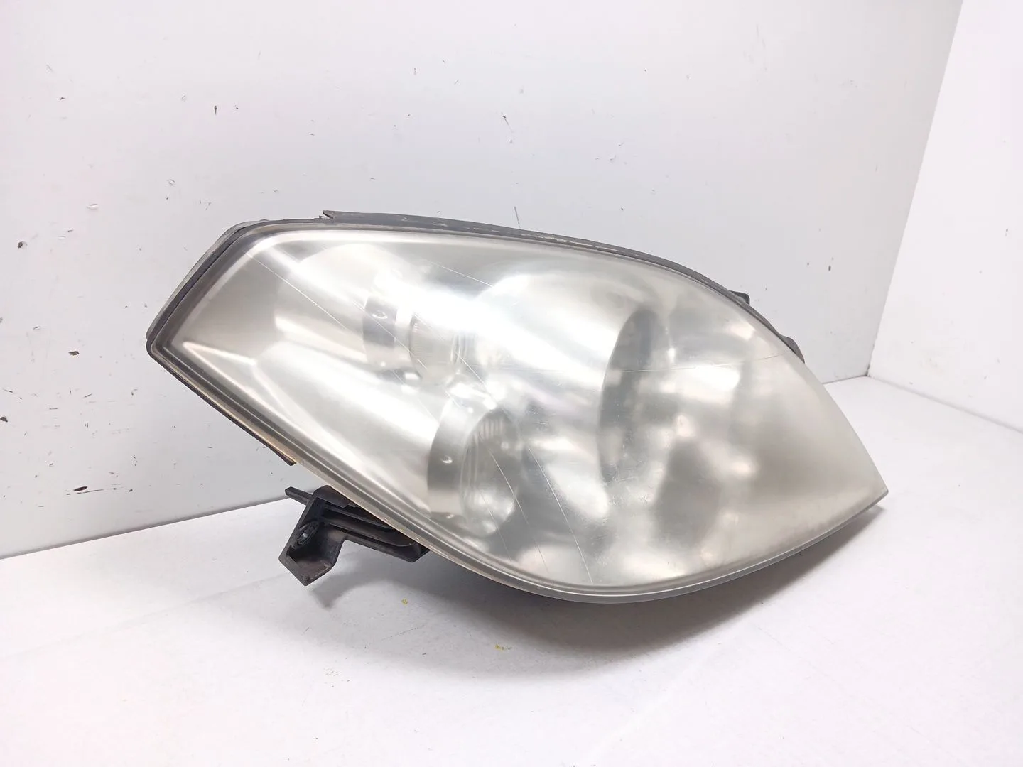 Faro Derecho para Nissan Primera (P12)
