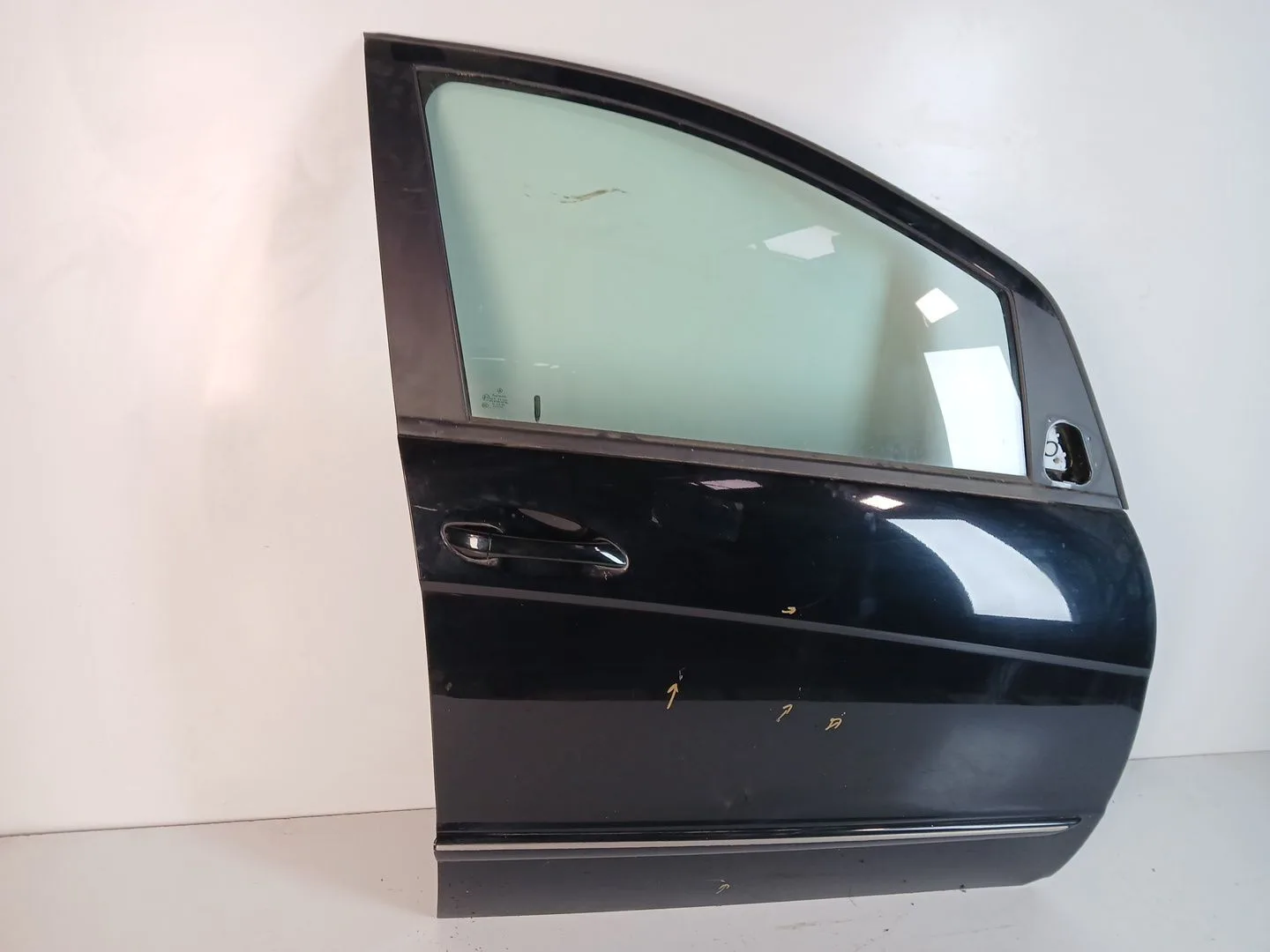 Puerta Delantera Derecha para Mercedes-Benz Clase A (W169)