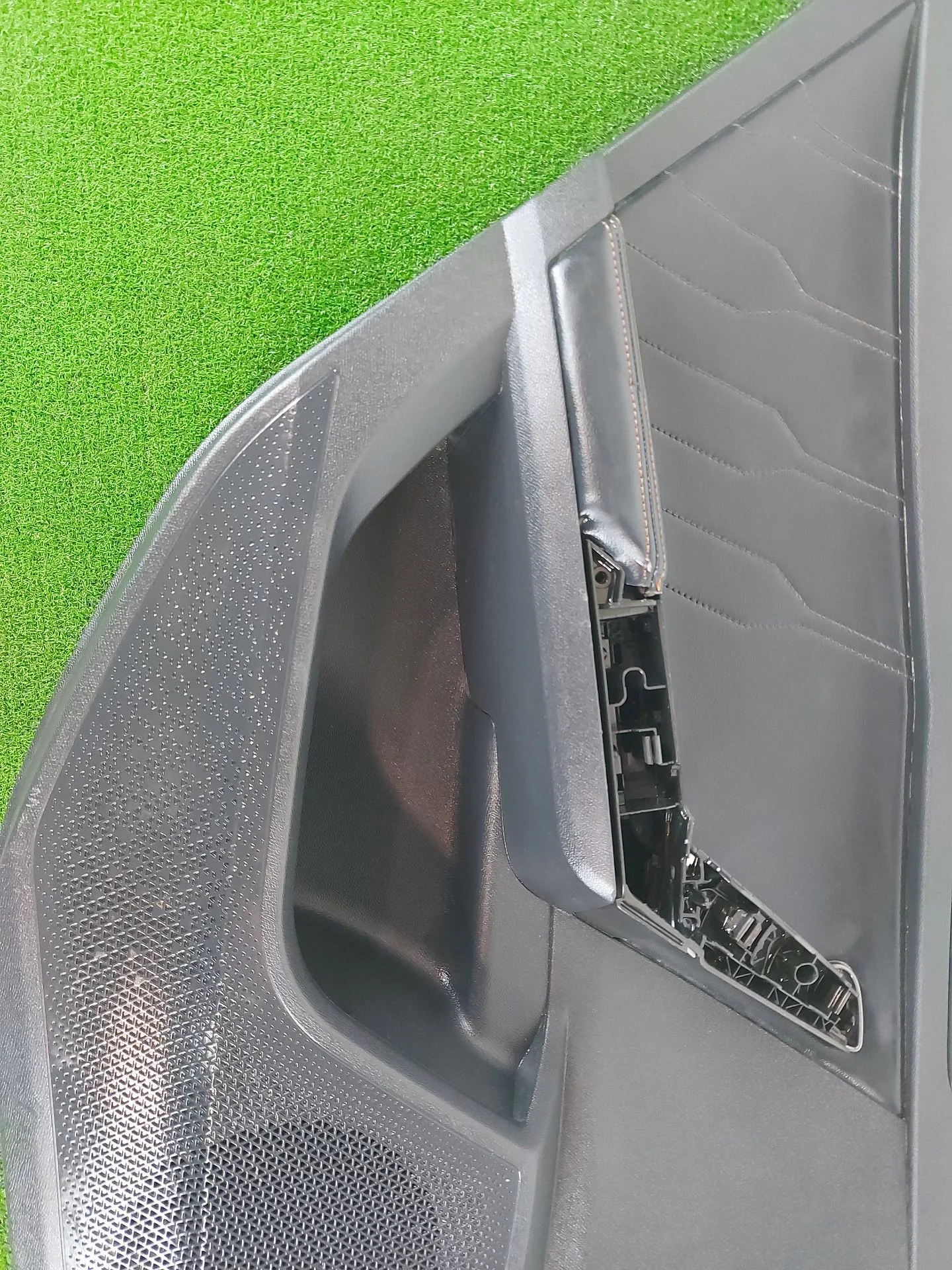 Guarnecido Puerta Trasera Izquierda para Cupra Formentor (Km7, Kmp)
