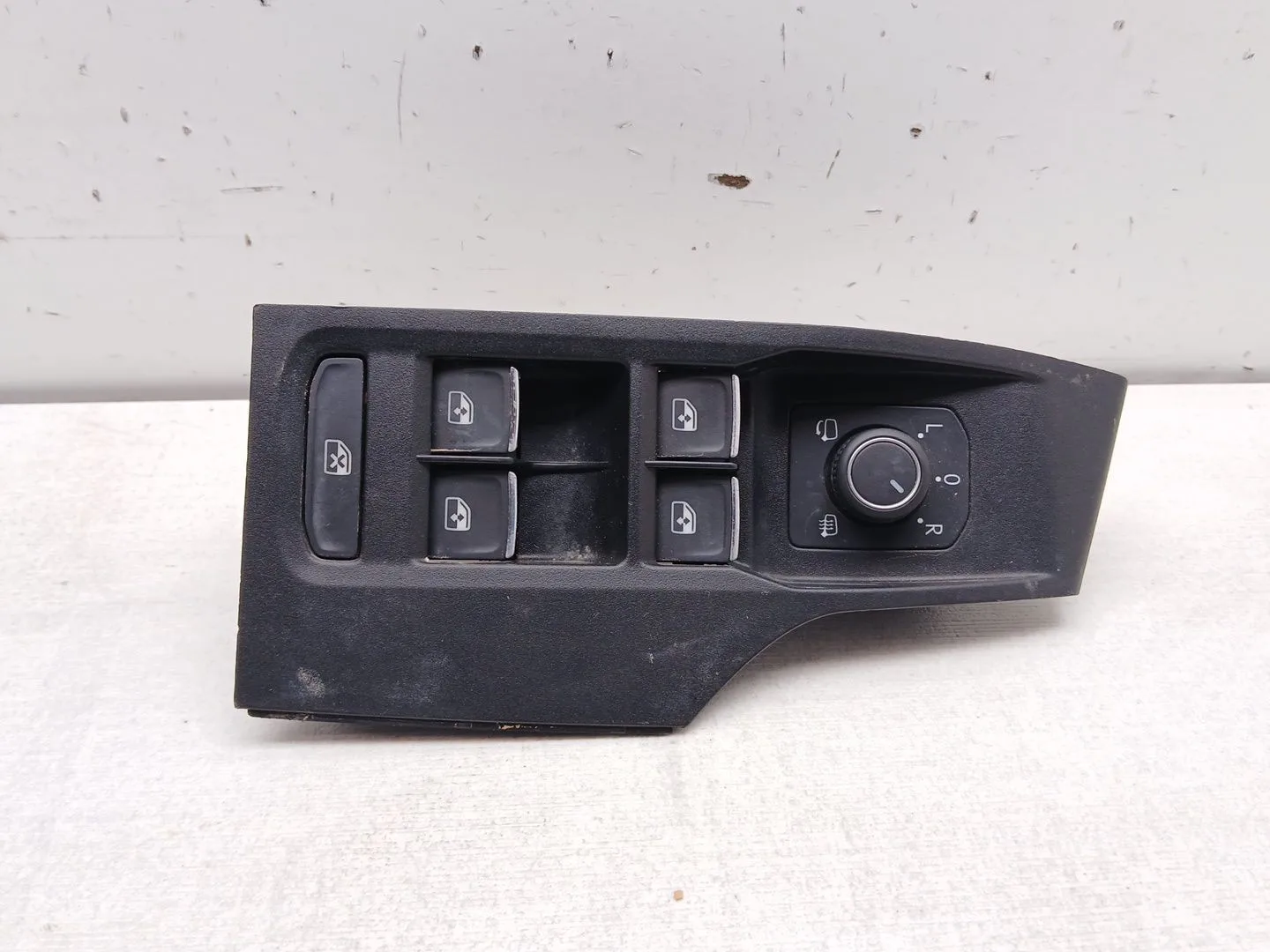 Mando Elevalunas Delantero Izquierdo para Cupra Formentor (Km7, Kmp)
